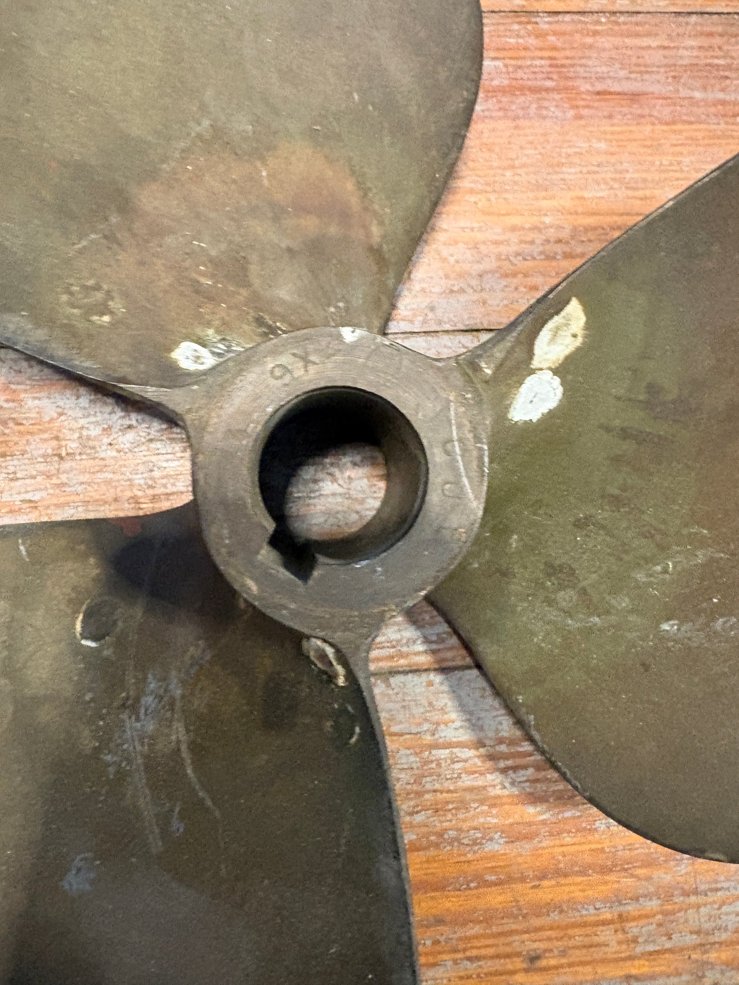 Johnson Oakland 3 Blade 14" with severe pitch  RH
