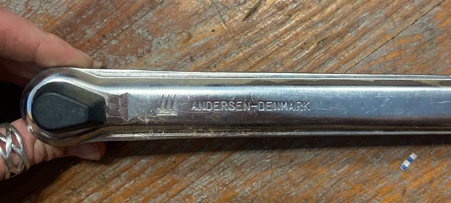 Andersen Denmark 10-7/8” Stainless Sailboat Winch Handle Locking 5/8” Star Drive