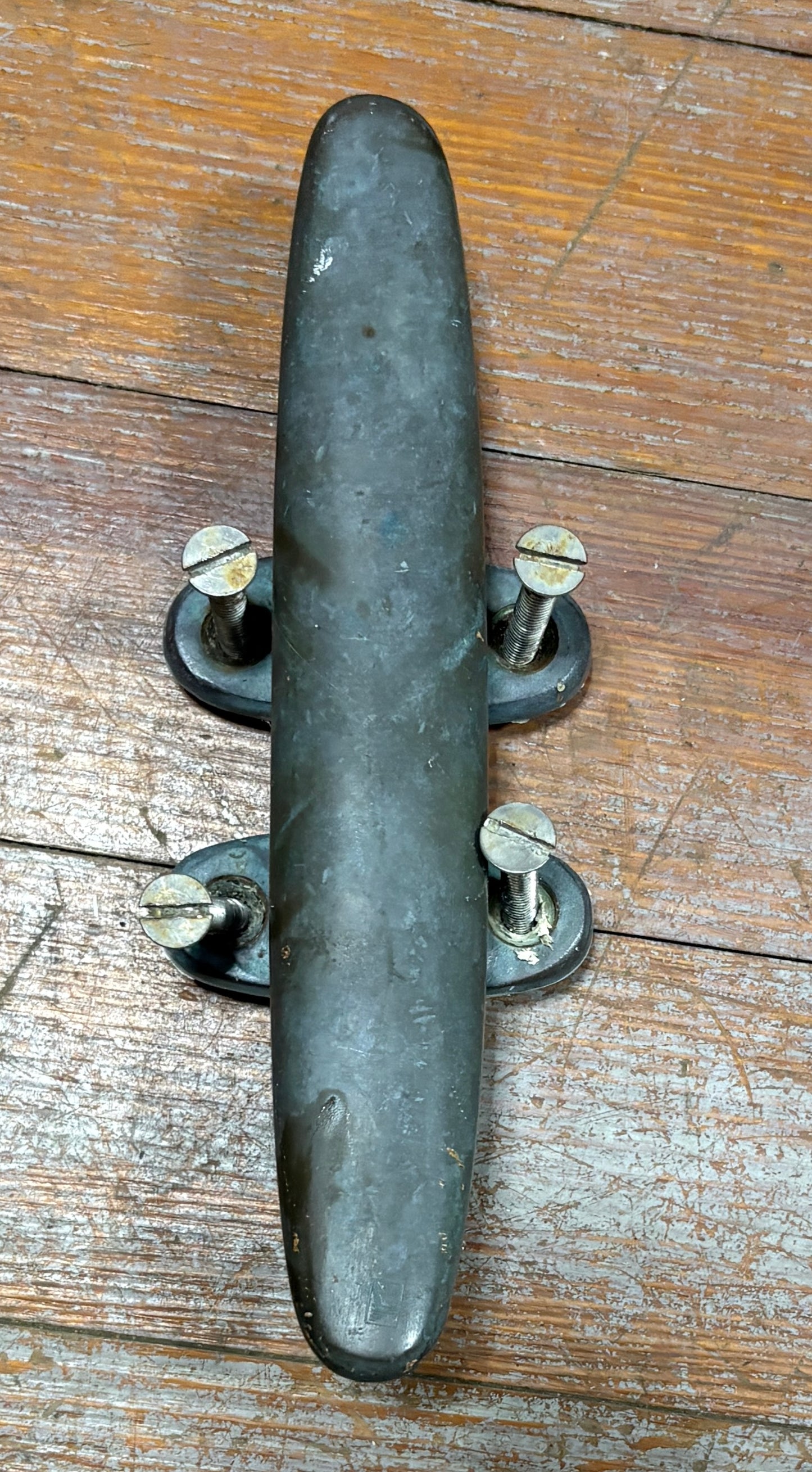 C Sherman Bronze Cleat 8" off Tripp 30