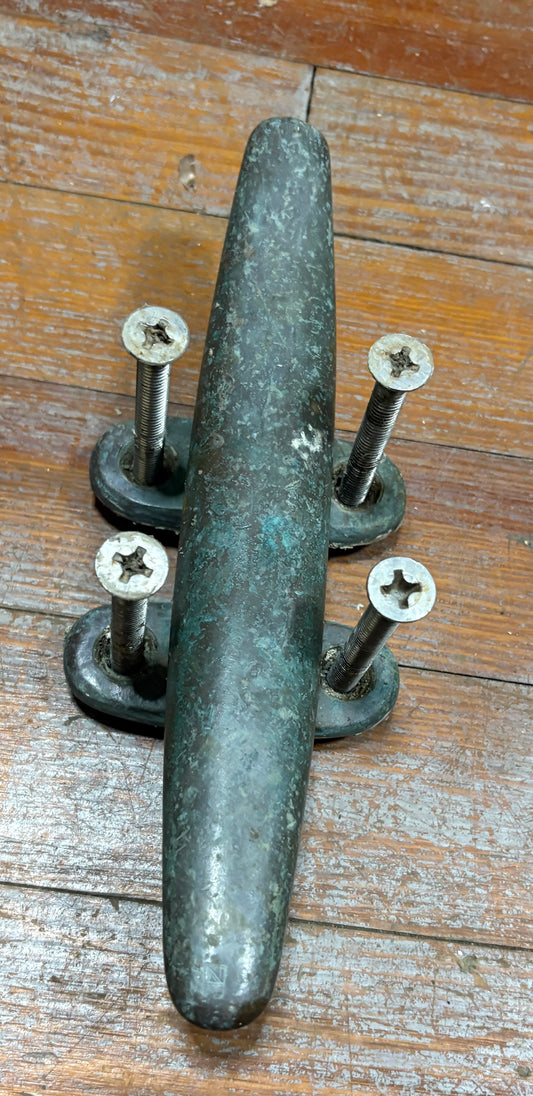 C Sherman Bronze Cleat 10 1/2" off Tripp 30
