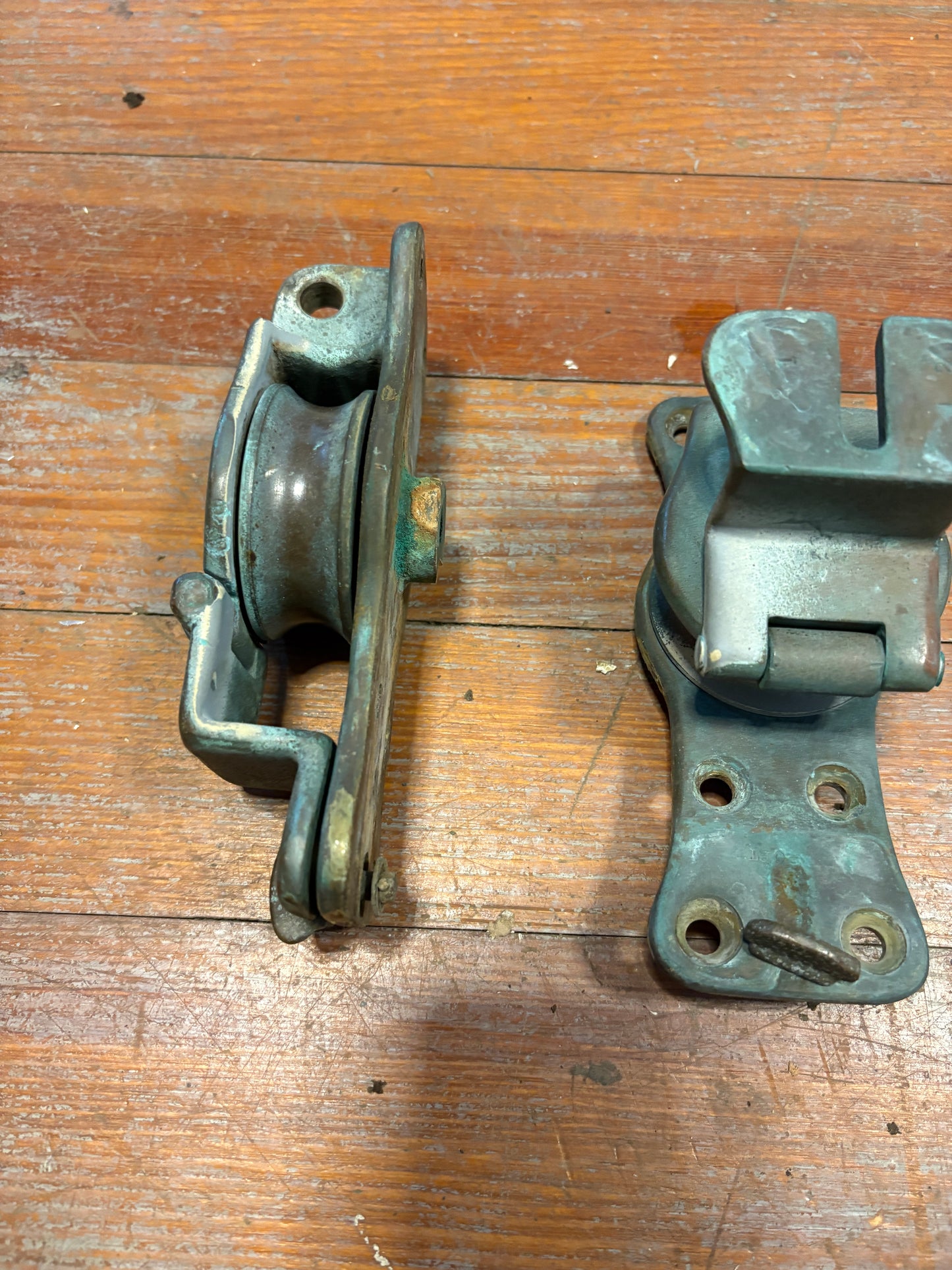 Vintage Bronze Merriman Latching Cheek Snatch Foot Block off of Tripp 30 PAIR