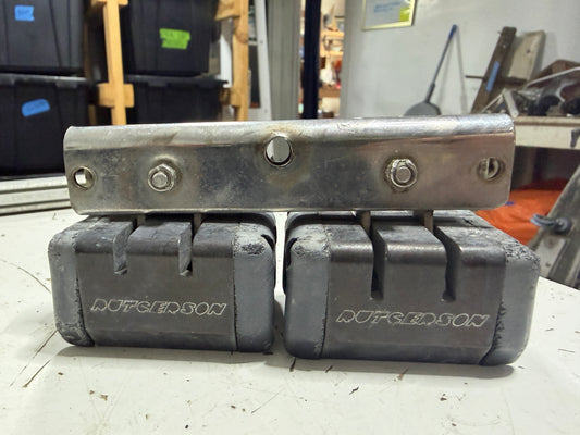 Rutgerson Double Traveller Track / Lead Car - 1 3/8" Track - Missing one of the bearings