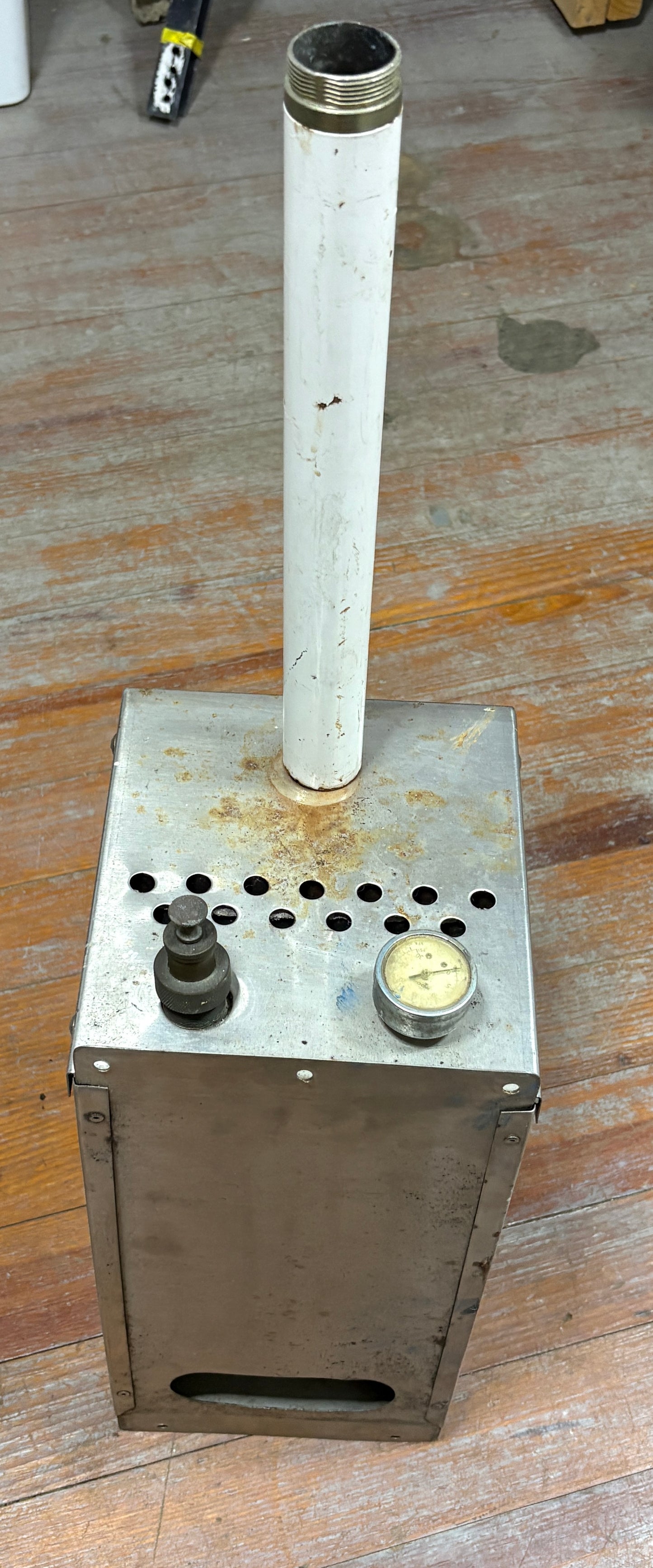 Shipmate Stove off of the Tripp 30