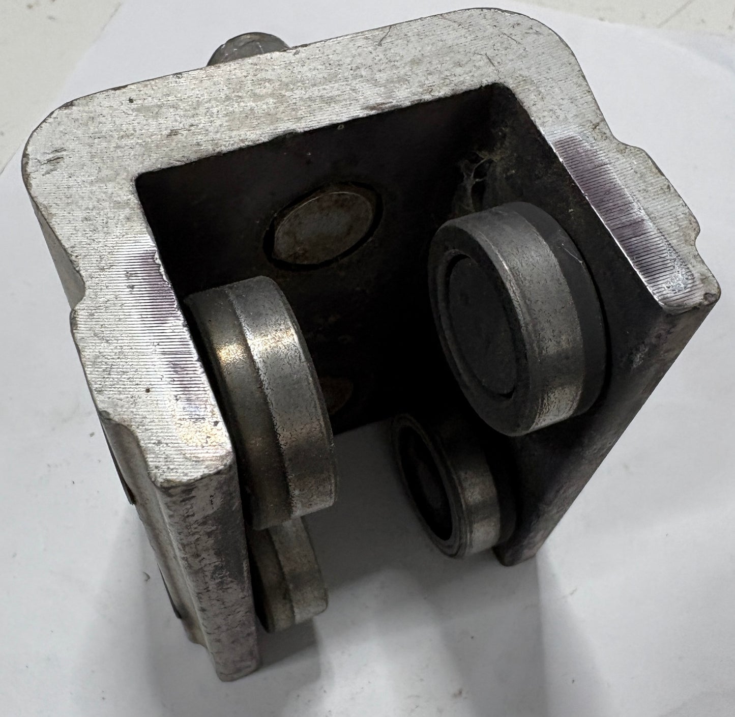 Fico Traveler / Track Car for 1 1/4" Track