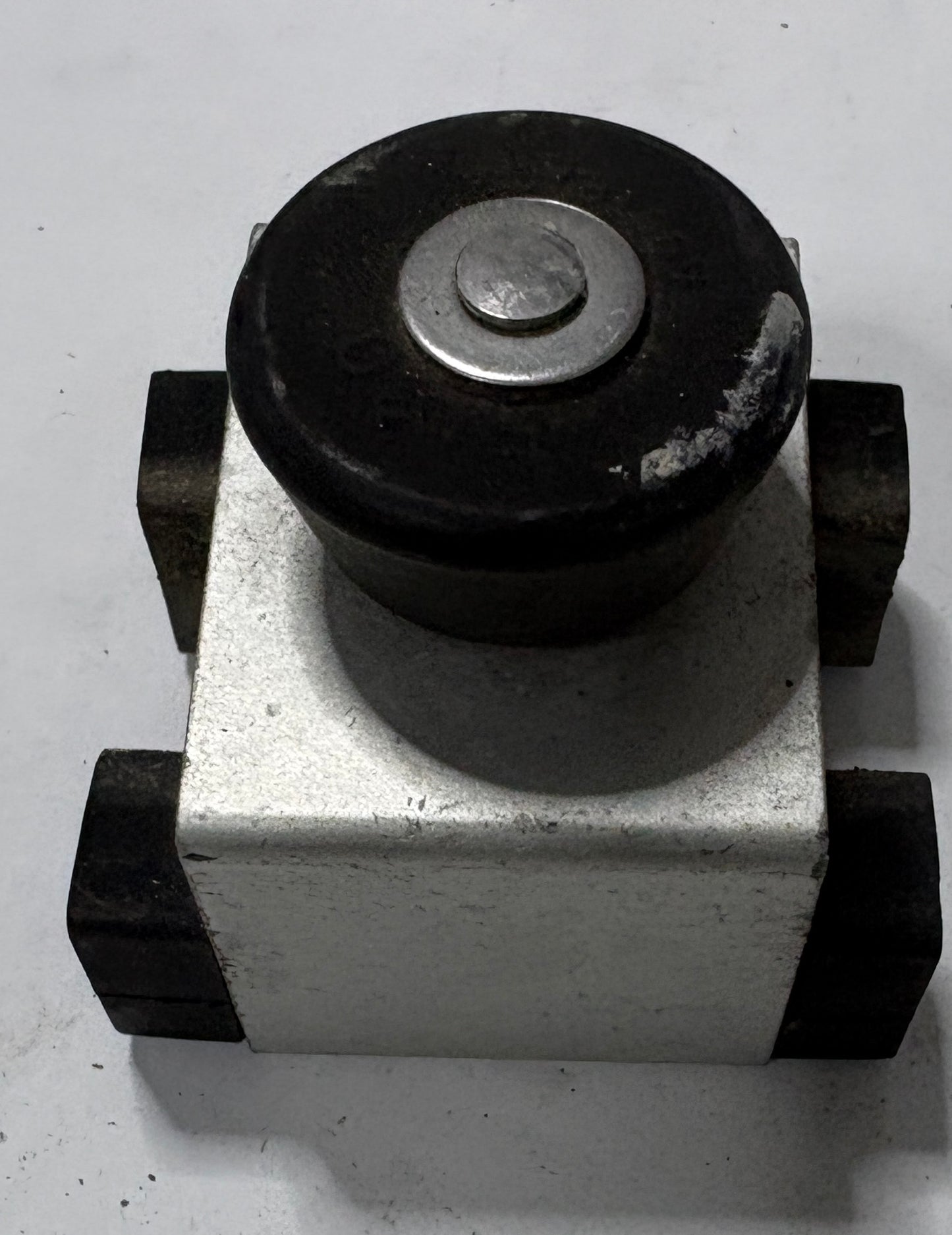 Aluminum Pull Top Track Stop for 1 1/4" Track