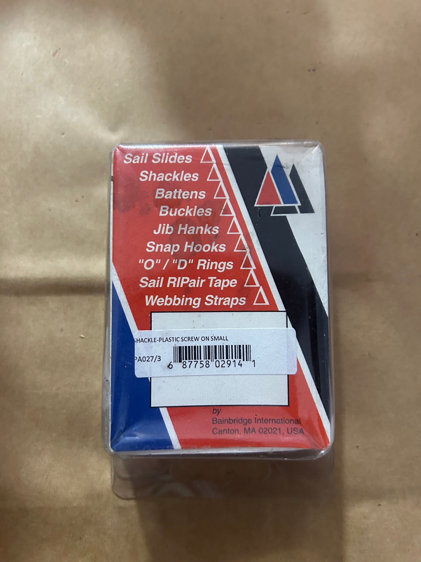 Bainbridge Plastic Screw-On Shackles Lot of 6 w/ Screws White