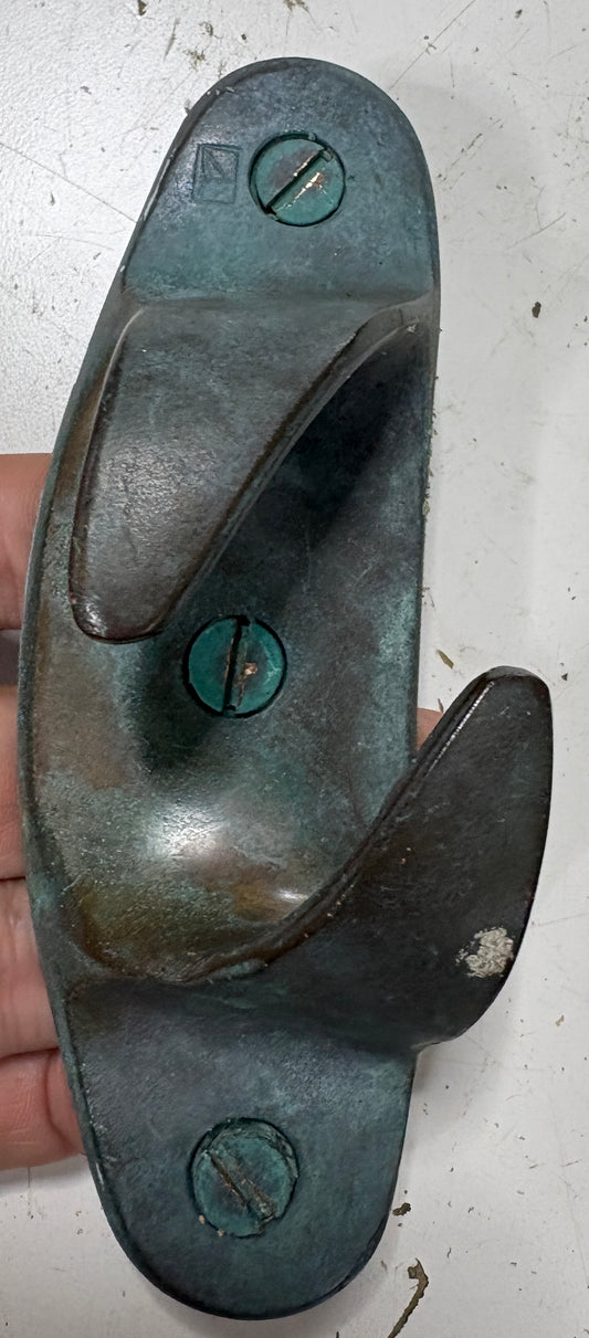 Vintage 5 1/2" Port Side Bronze Chock Cleat from Tripp 30