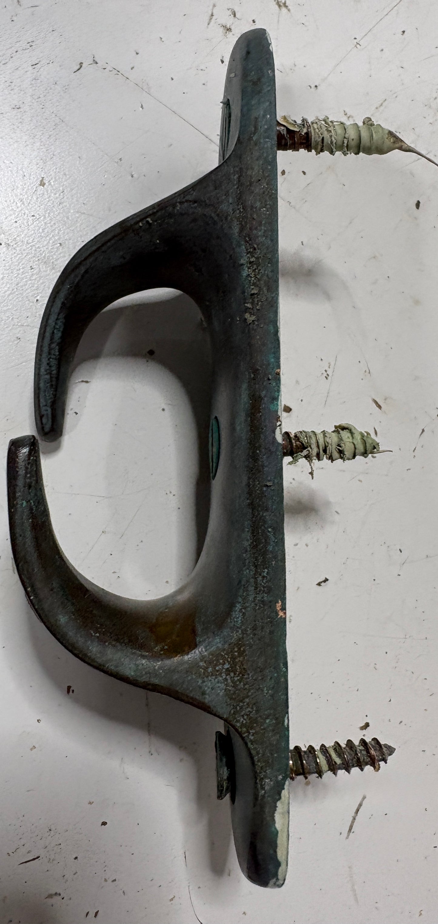 Vintage 5 1/2" Port Side Bronze Chock Cleat from Tripp 30