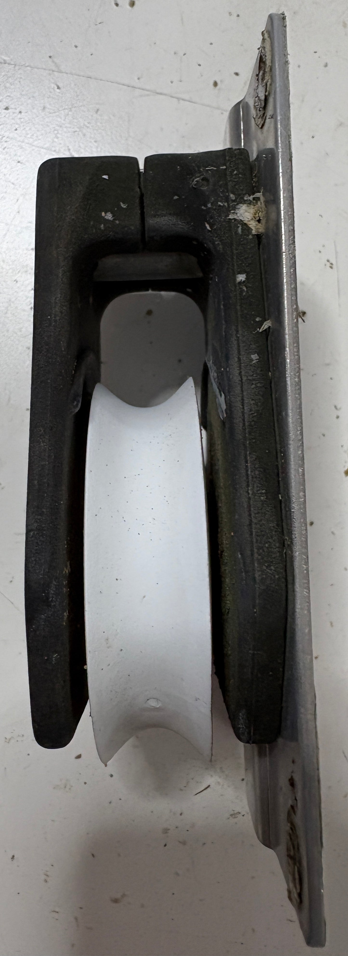 Rutgerson Cheek Block 2 1/2" Sheave 1/2" Line