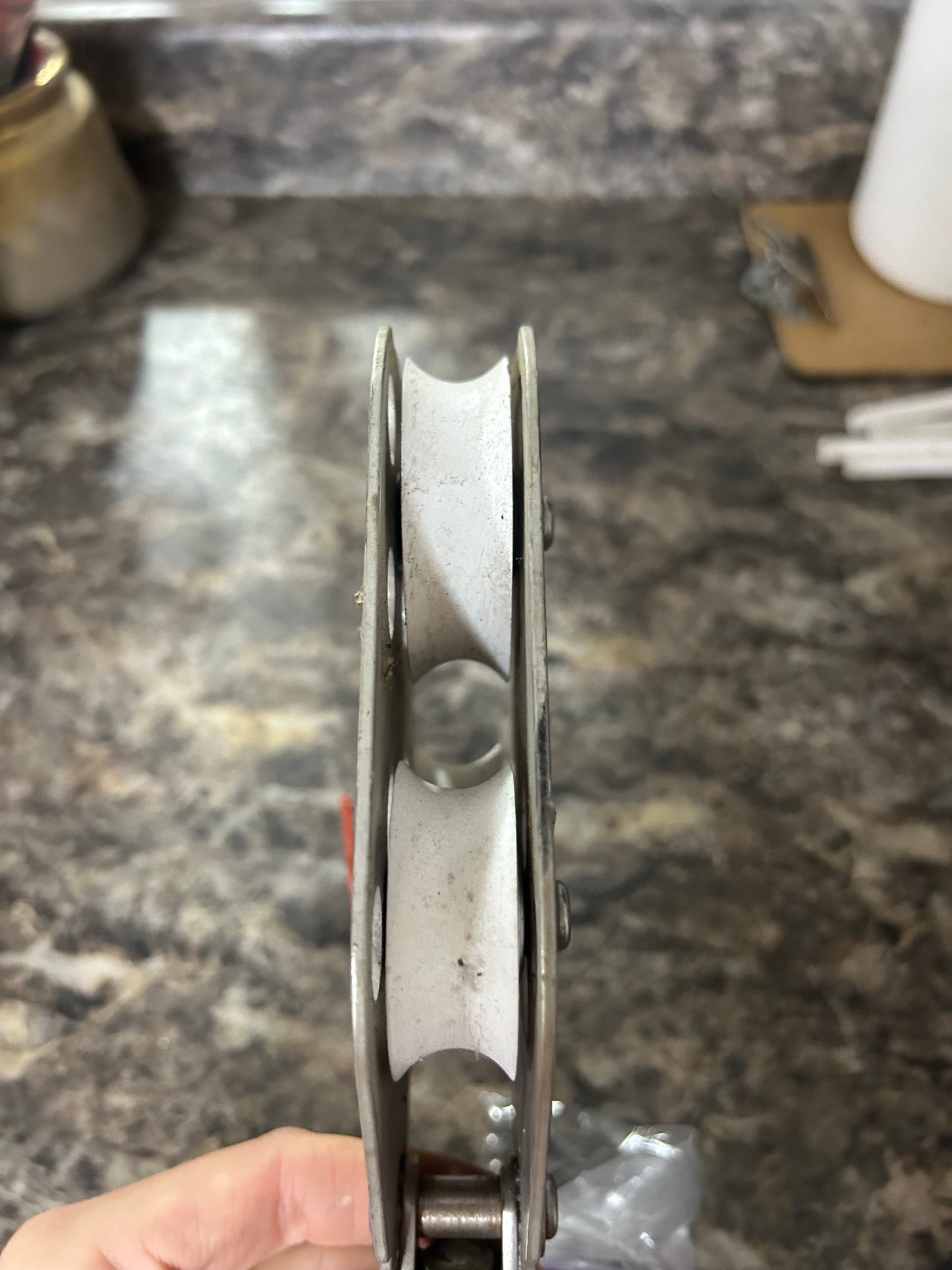 Schaefer Triple Fiddle Block w Kenyon Traveler Car 1-3/8” Track