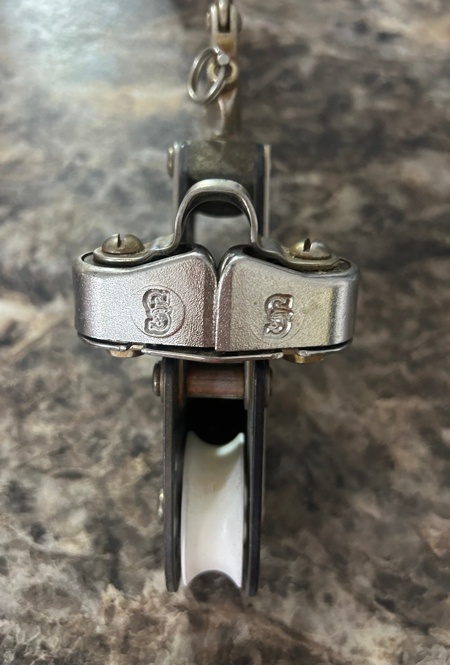 Schaefer Fiddle Block w/ Cam Cleat & Swivel Shackle 1-3/8” Sheaves 3/8” Line