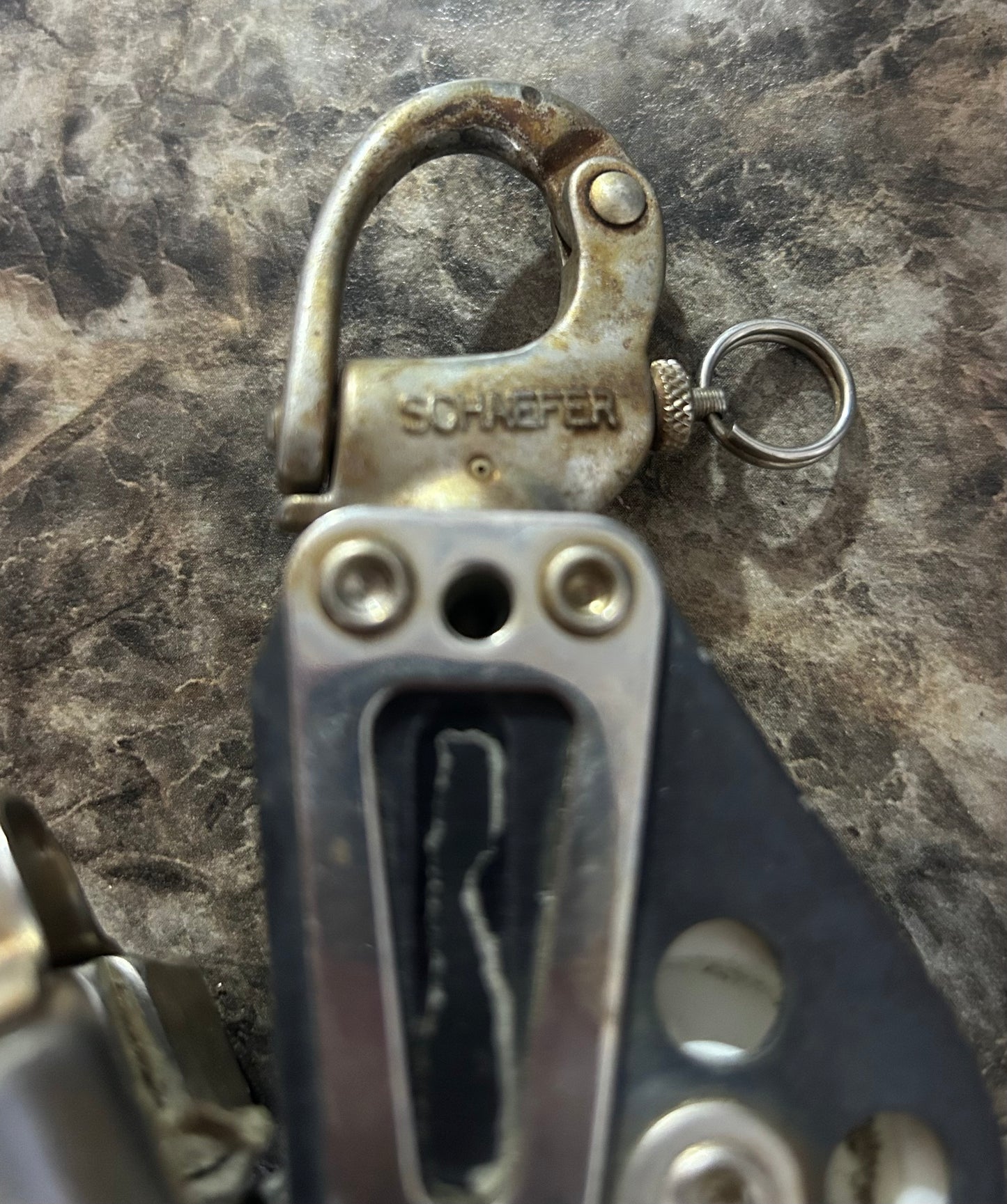 Schaefer Fiddle Block w/ Cam Cleat & Swivel Shackle 1-3/8” Sheaves 3/8” Line