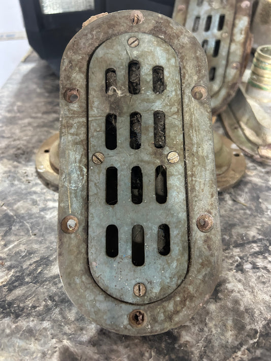 Vintage Bronze Boat Drain 1-1/4” Outlet 7-1/2” x 3-1/2”