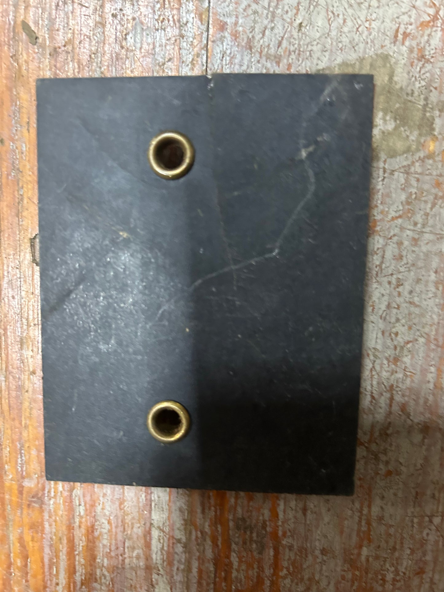 Glass FBG Series 32V 4-Way Fuse Block