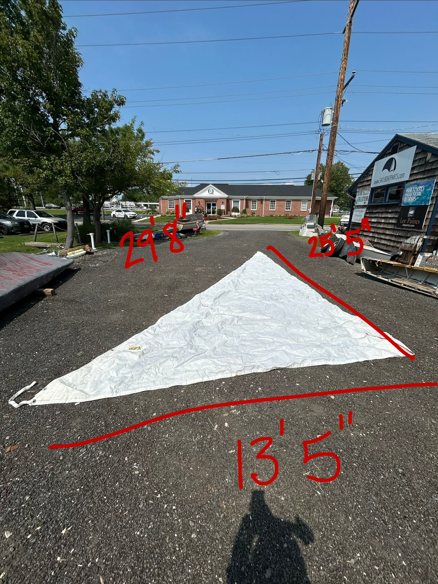 Doyle Staysail - White 29’8” x 25’5” x 13’5”
