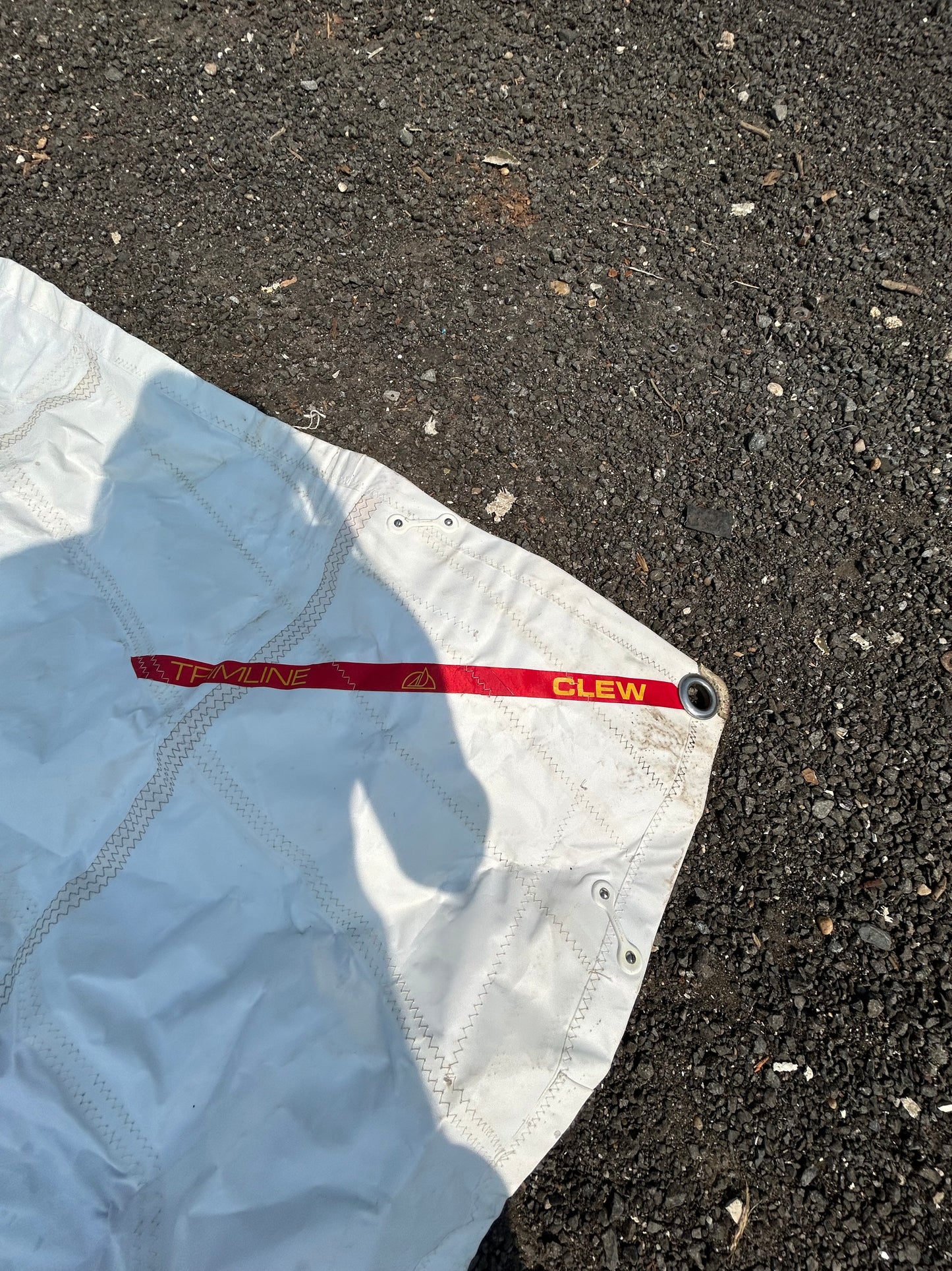Doyle Staysail - White 29’8” x 25’5” x 13’5”