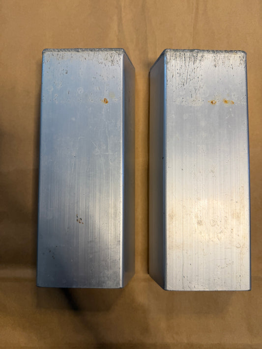 PAIR Ice Cube Trays - One is missing cube insert
