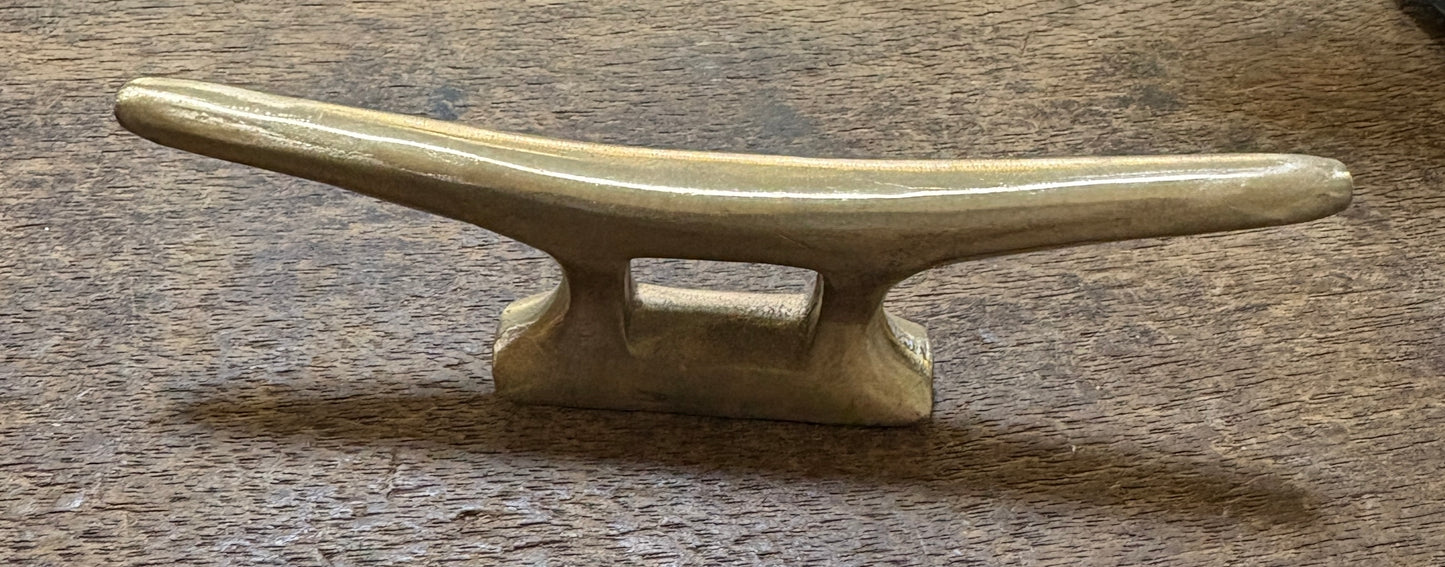BB4803 Bronze Shroud Cleat