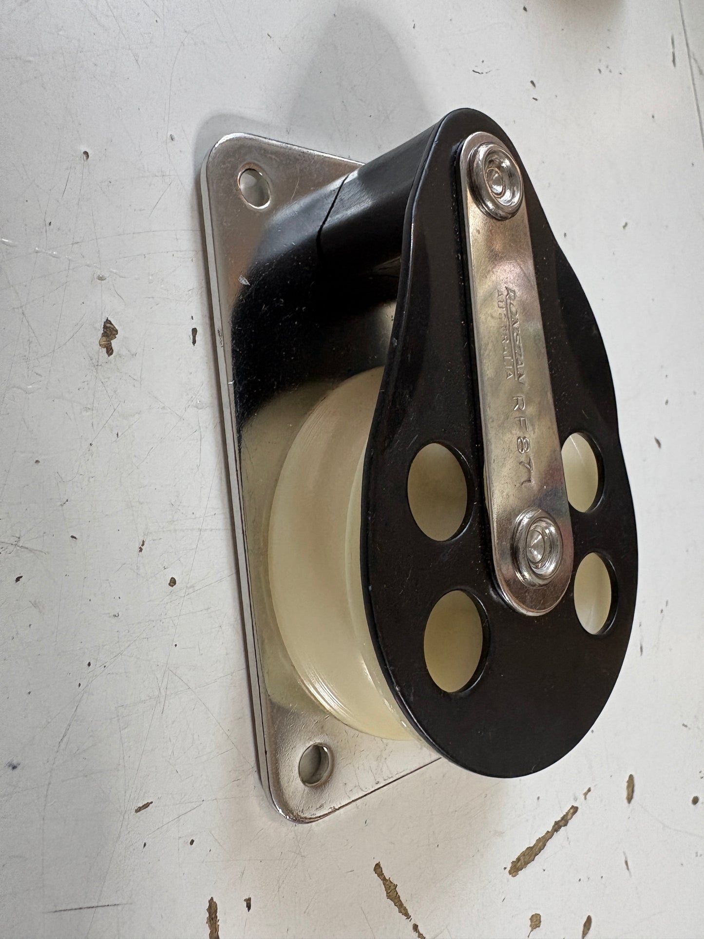 Ronstan RF871 Cheek Block NEW with 2 3/8" Sheave and 5/8" Max Line