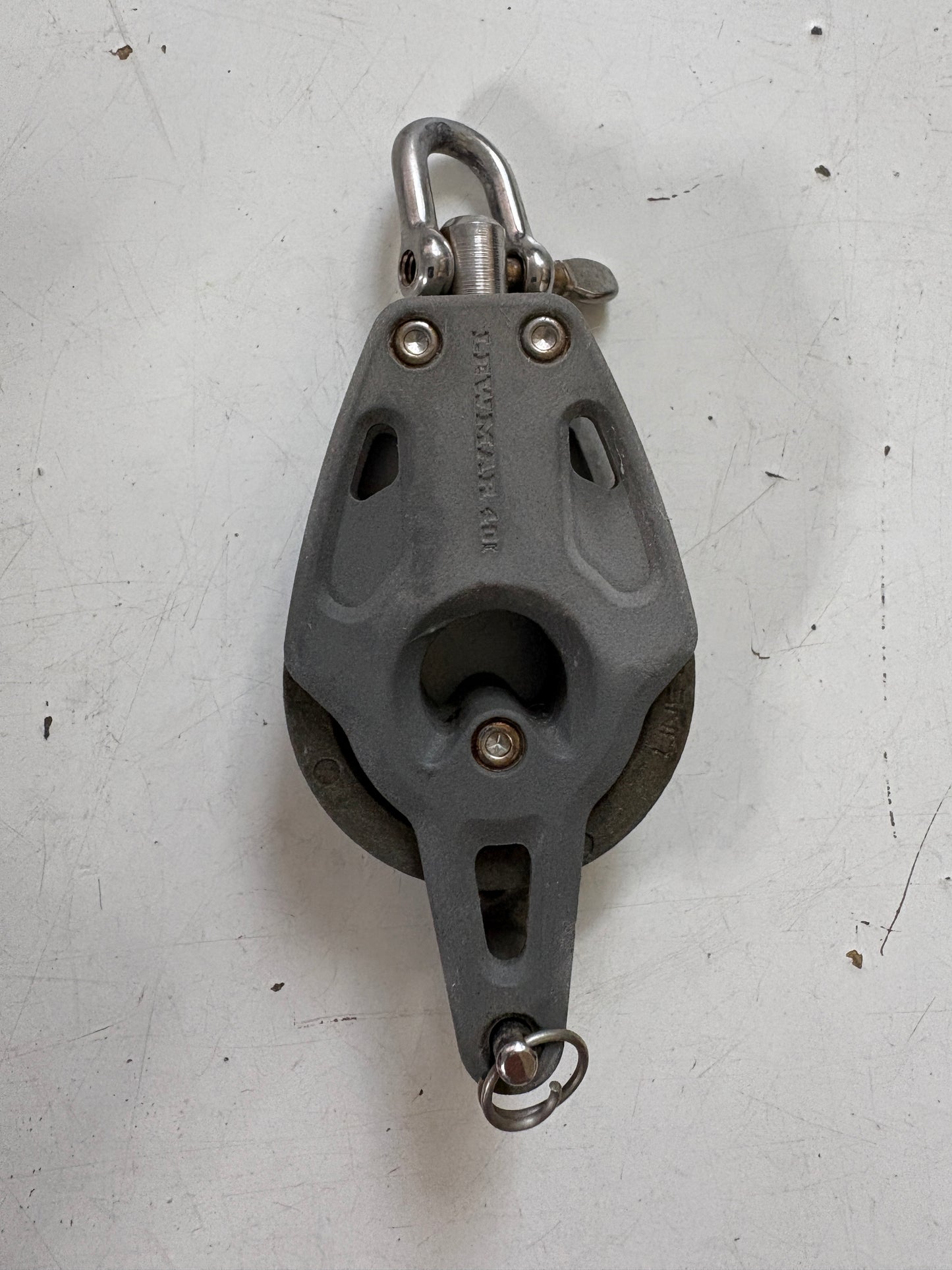 Lewmar 40R Single Swivel Block with Beckett