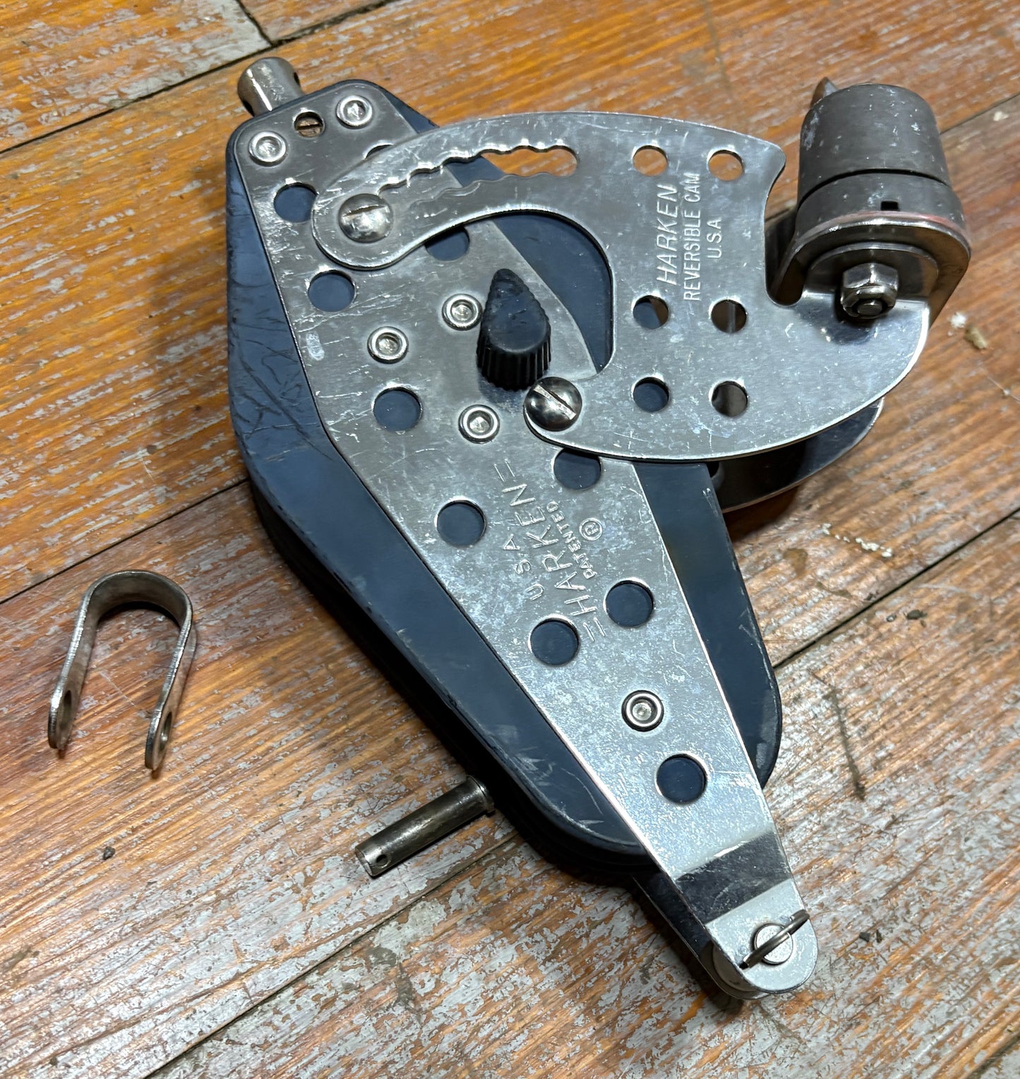 Harken Midrange Fiddle Hexaratchet with Cam and Becket
