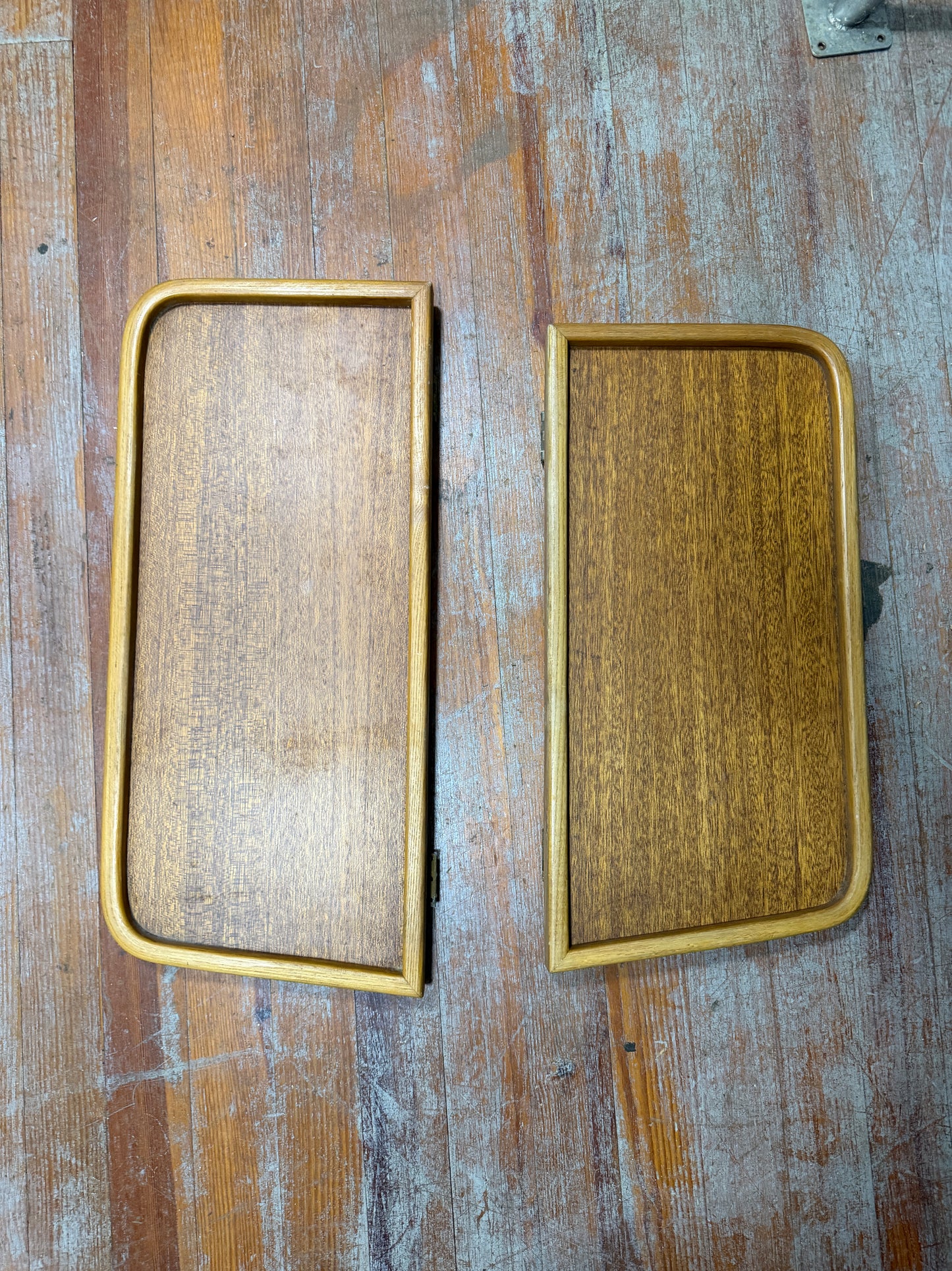 PAIR Table Side Leafs - J30 -- #354
