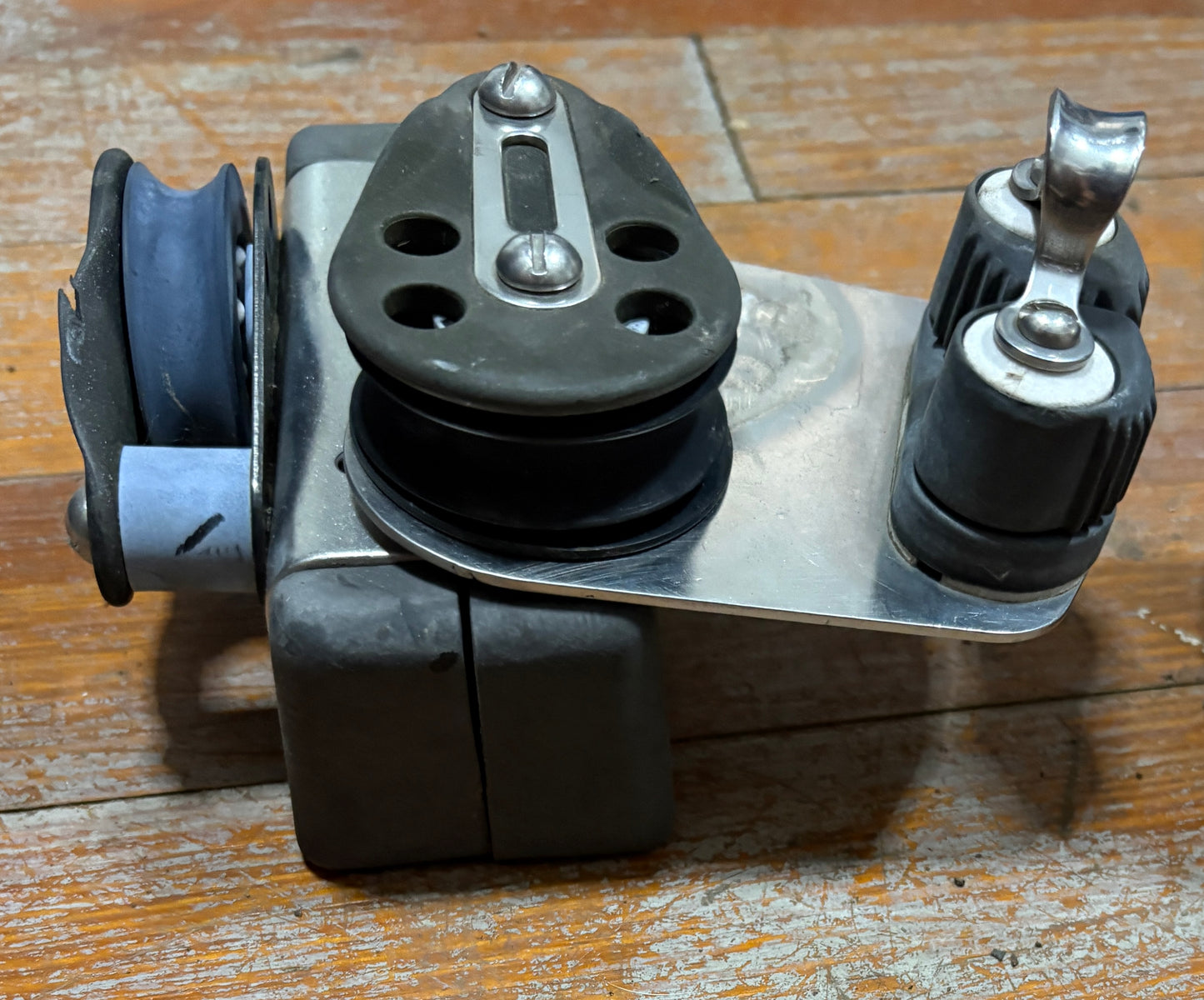 Viadana Track Ends for 1 3/8" Track with Ronstan Cam Cleats and Block PAIR