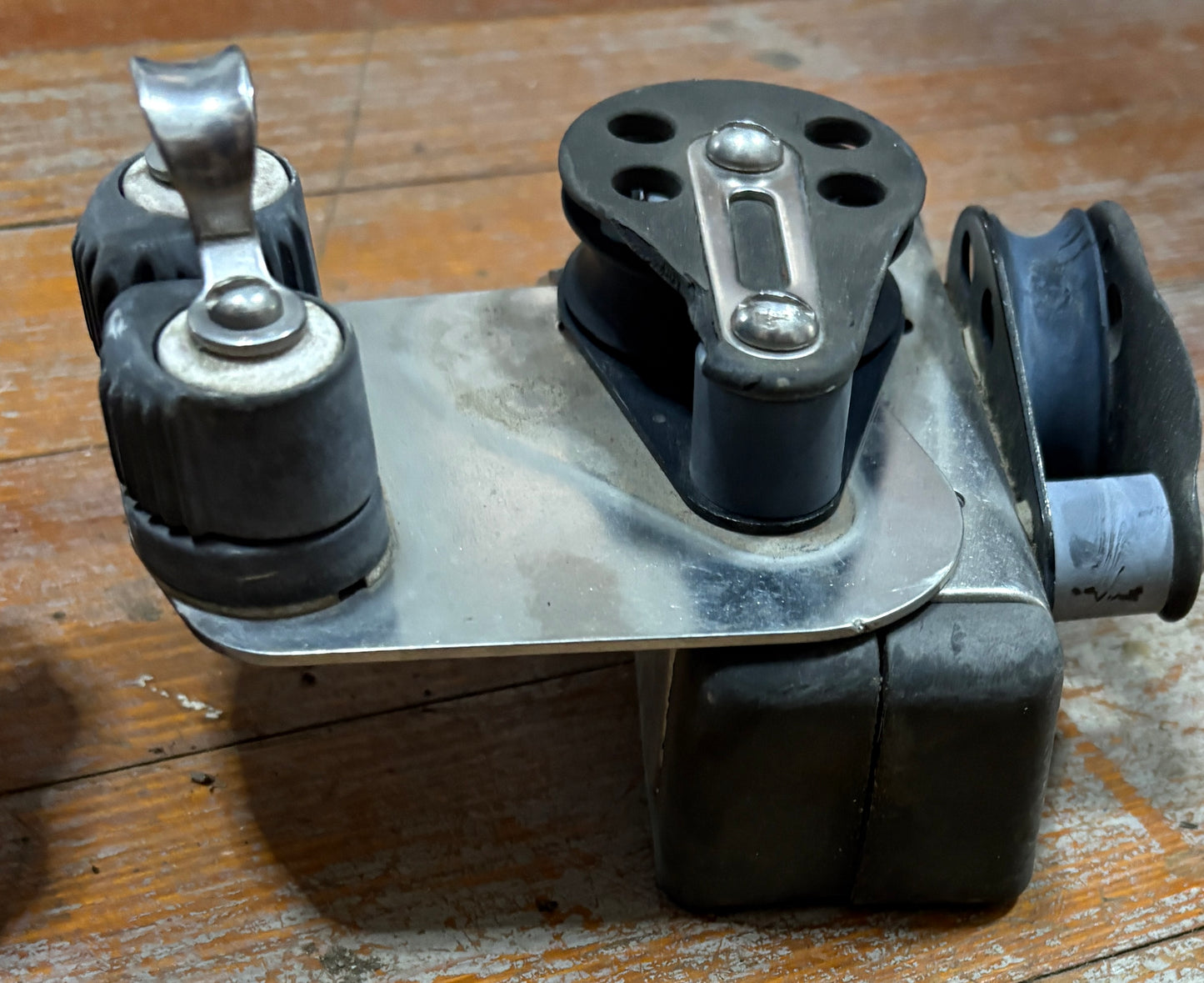 Viadana Track Ends for 1 3/8" Track with Ronstan Cam Cleats and Block PAIR