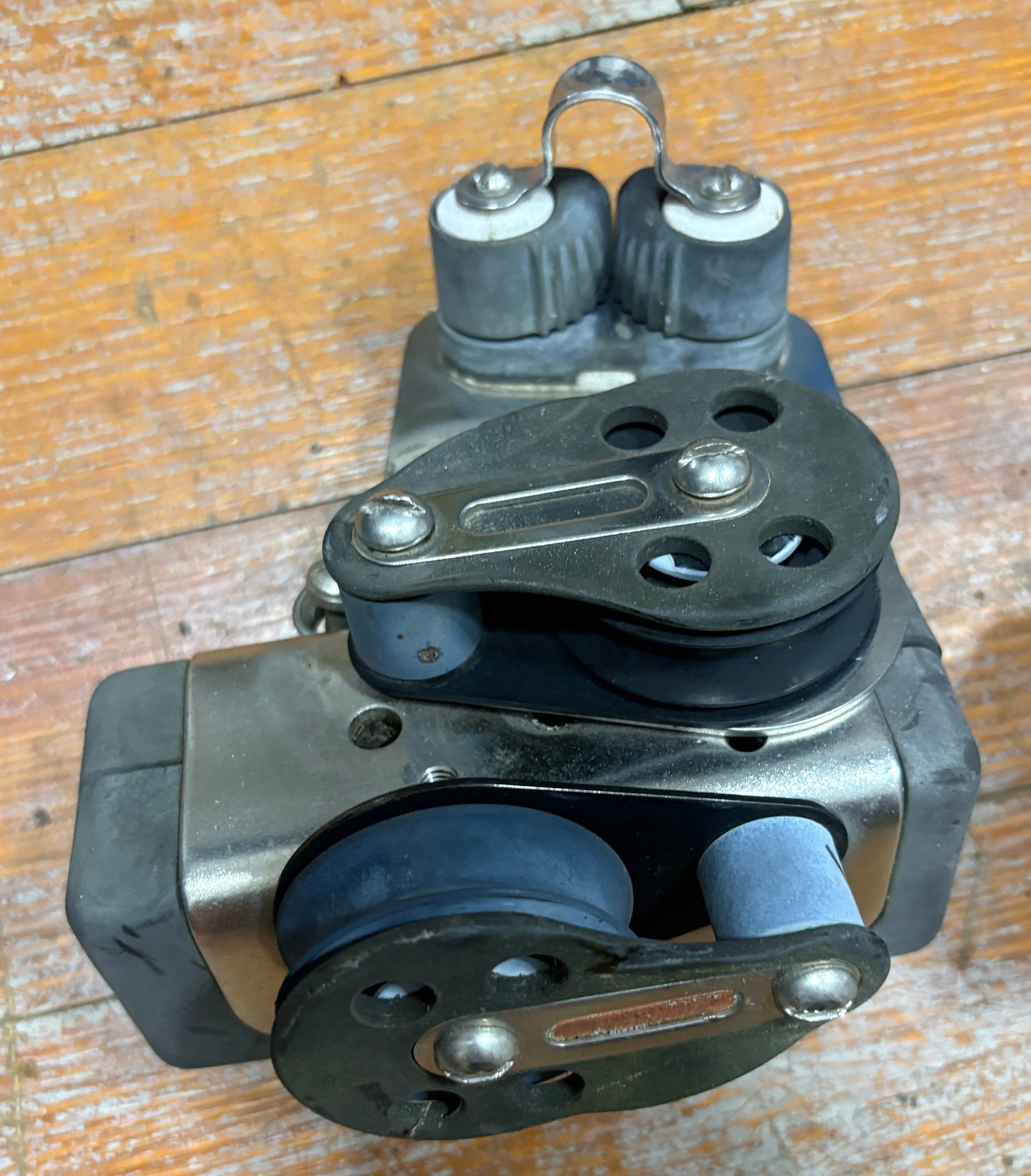 Viadana Track Ends for 1 3/8" Track with Ronstan Cam Cleats and Block PAIR