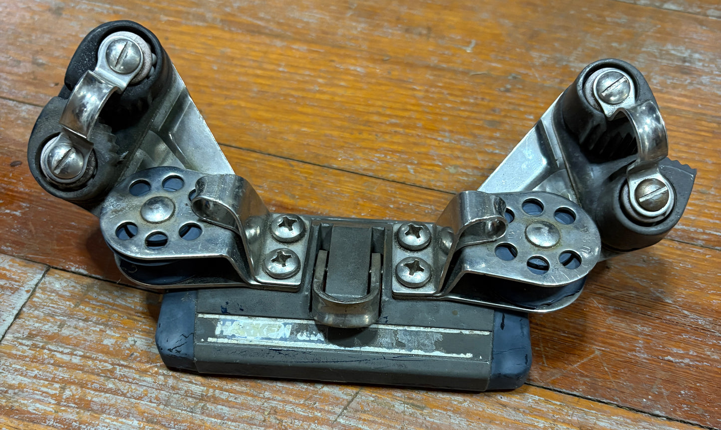 Harken Traveler/ Track Car with Single Sheaves 1 1/8" Track with Cams