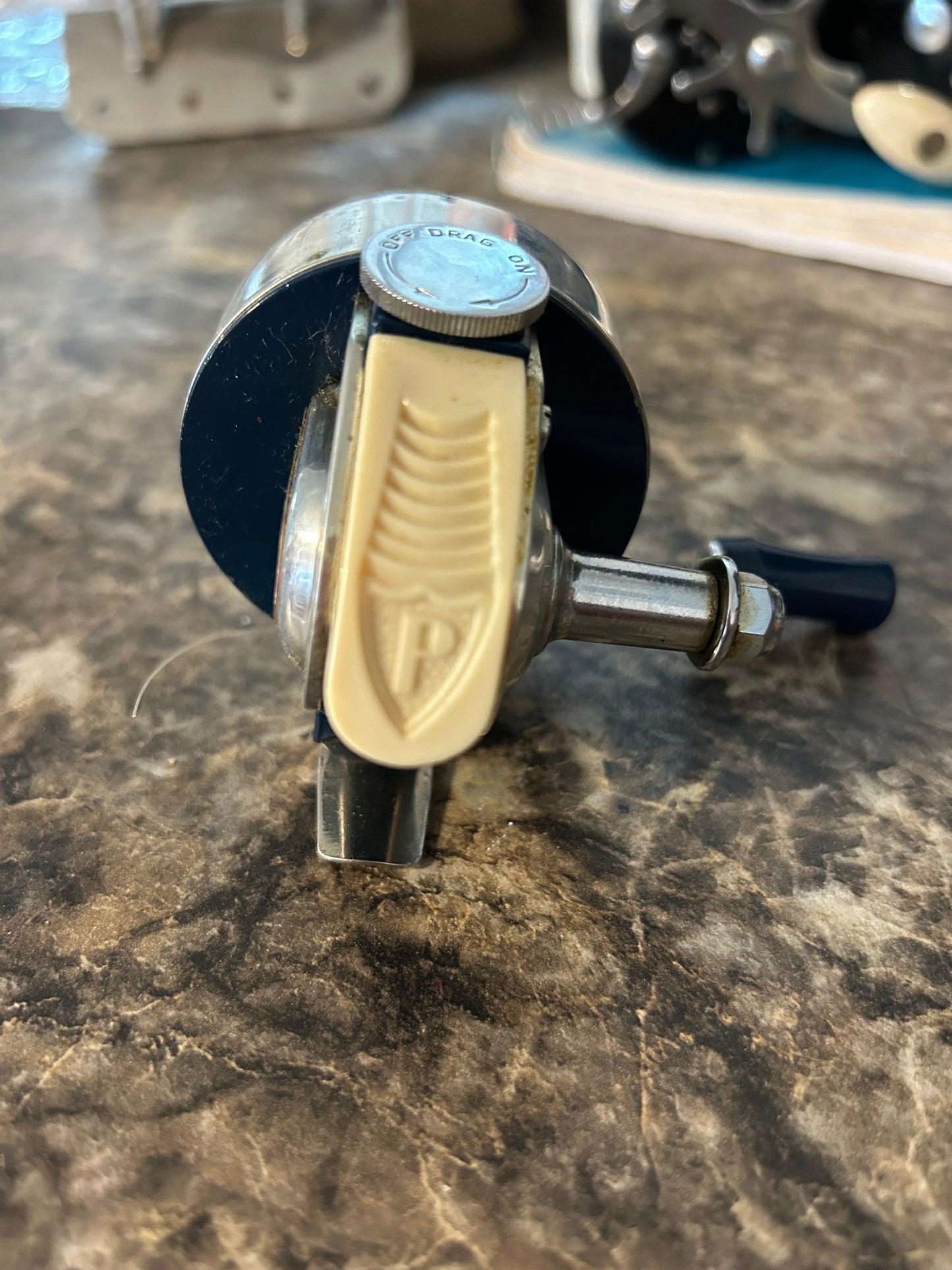 Pflueger Polaris 86 Fishing Reel Made in USA Spincast