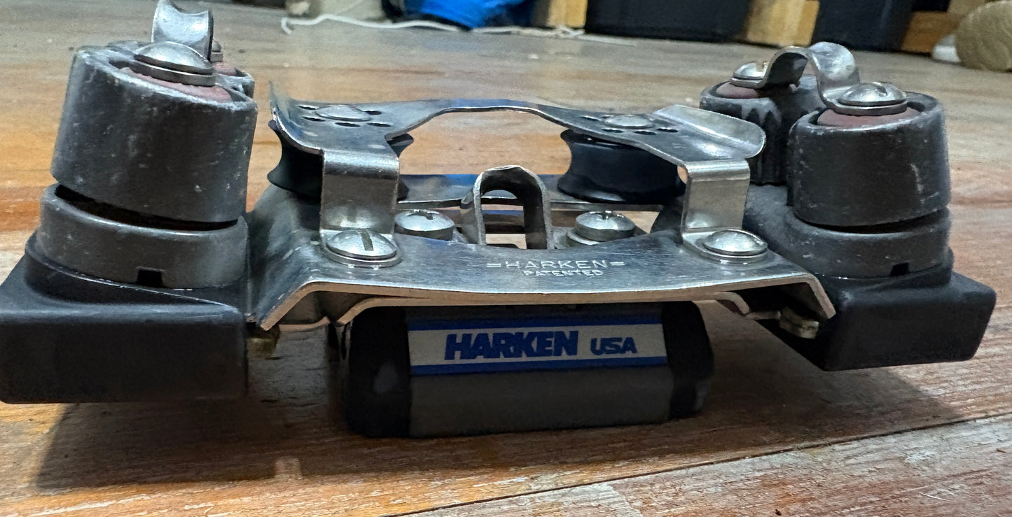 Harken Windward Sheeting Track / Traveler Car 13/16" Track