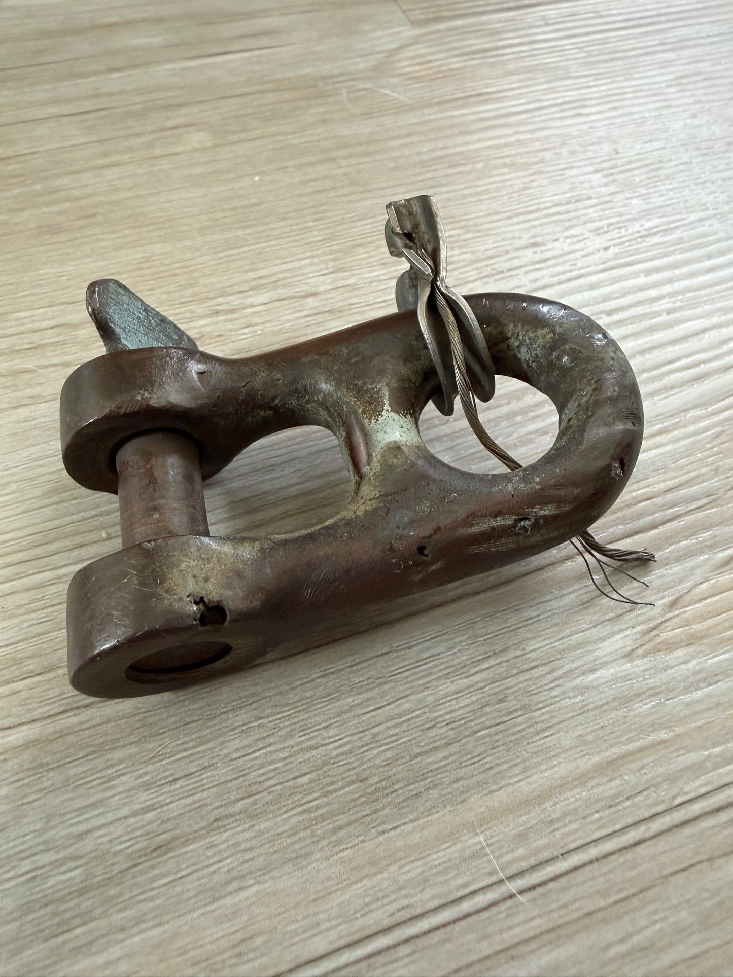Solid Bronze Halyard Shackle - 7/16" Pin Diameter