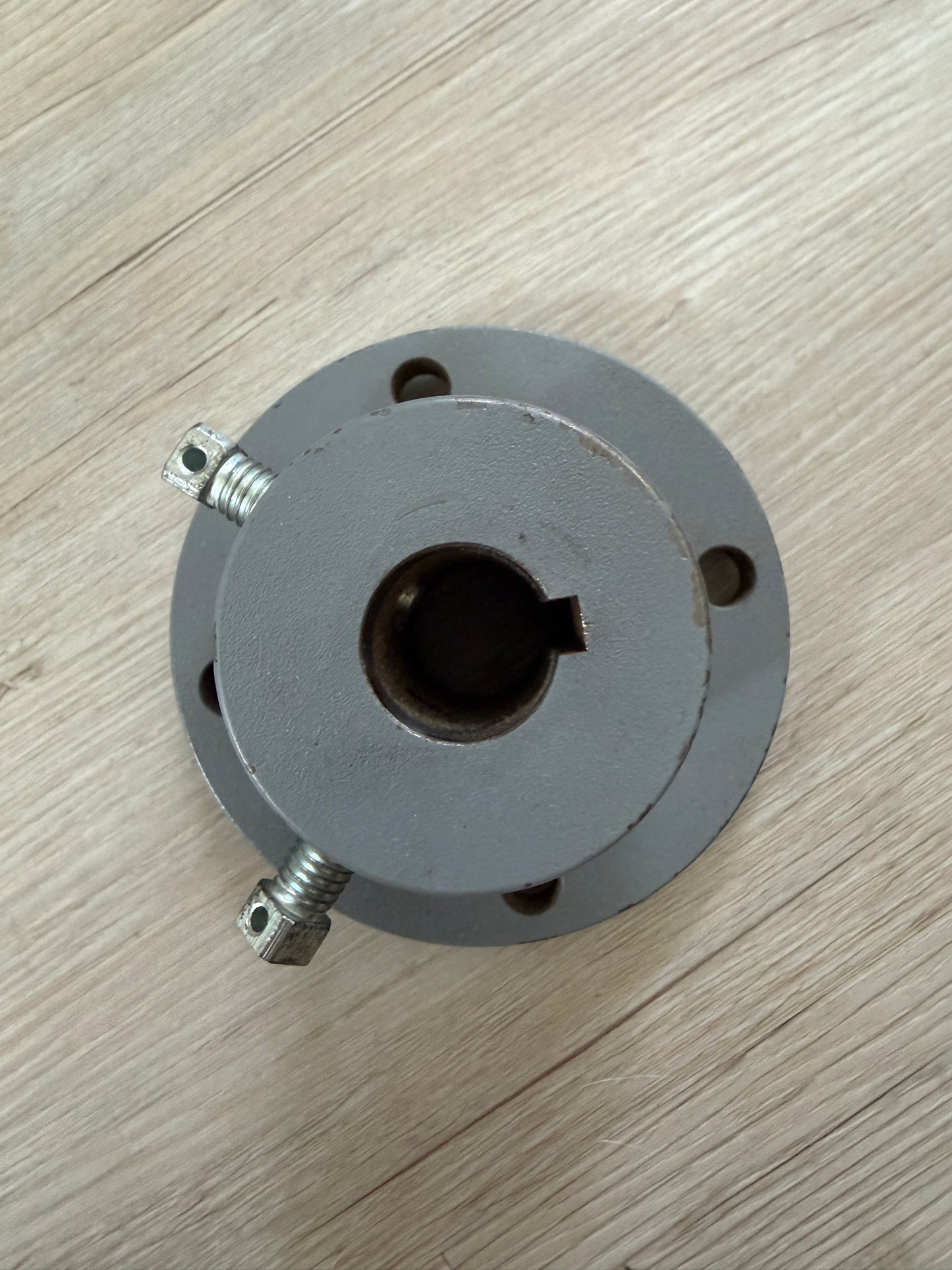 7/8" Shaft Hole Keyed Cuppling