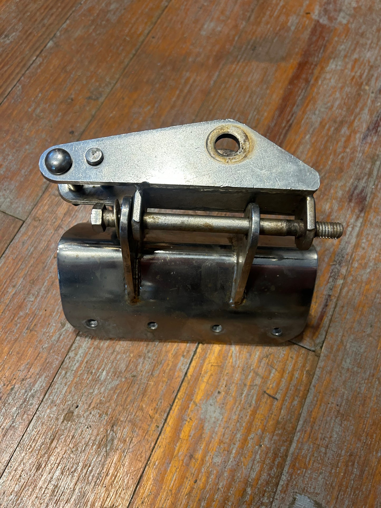 Boom Gooseneck Fitting w/ Mounting Bracket