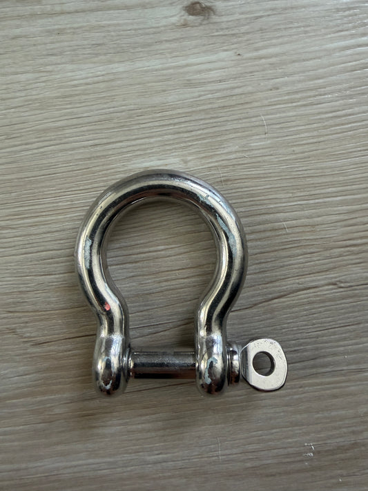 Large Stainless Steel Bow Shackle - 3/4" Width x 3/8" Pin