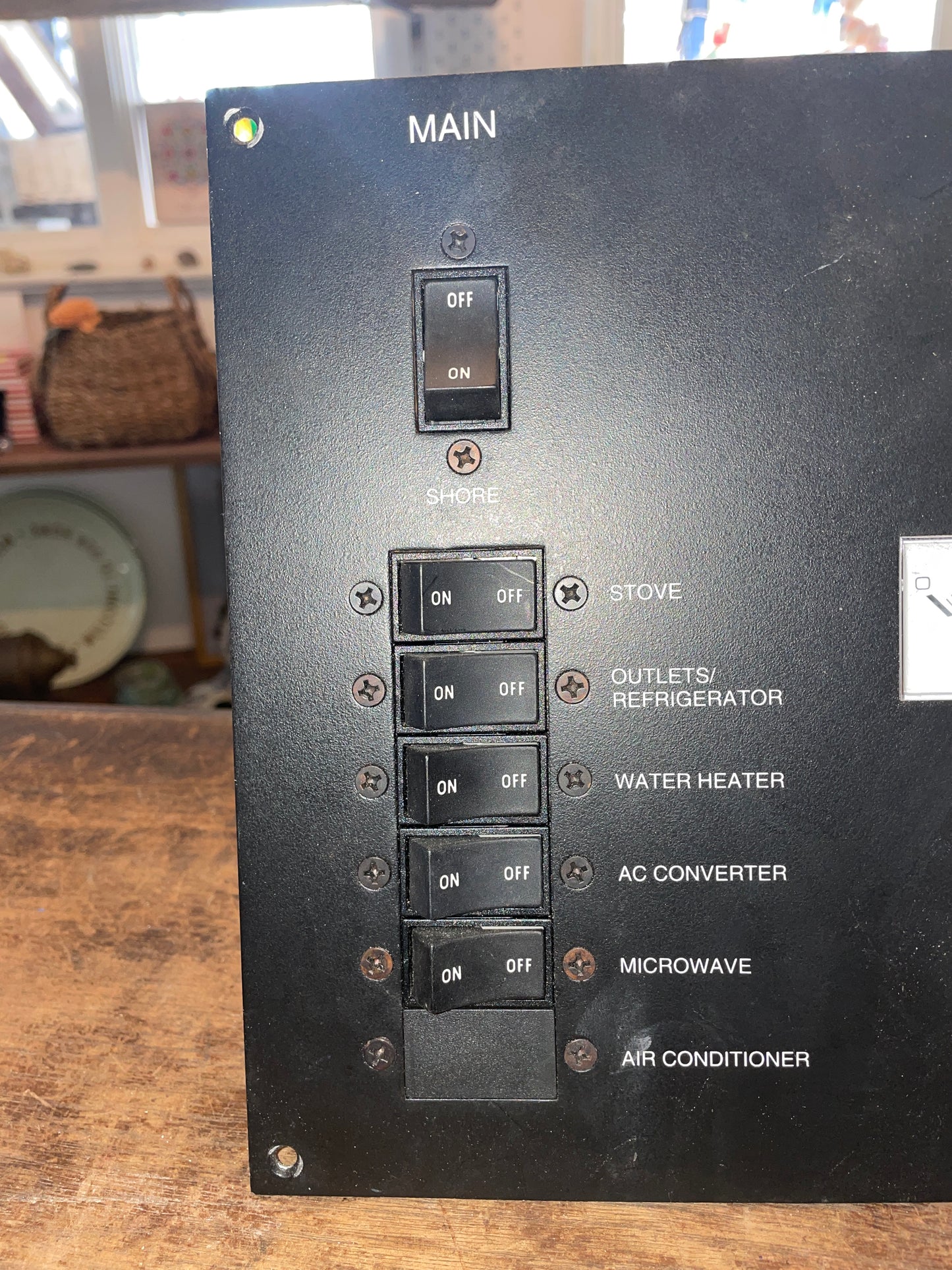 Sea Ray 120. Volts AC Panel- 7 Switch