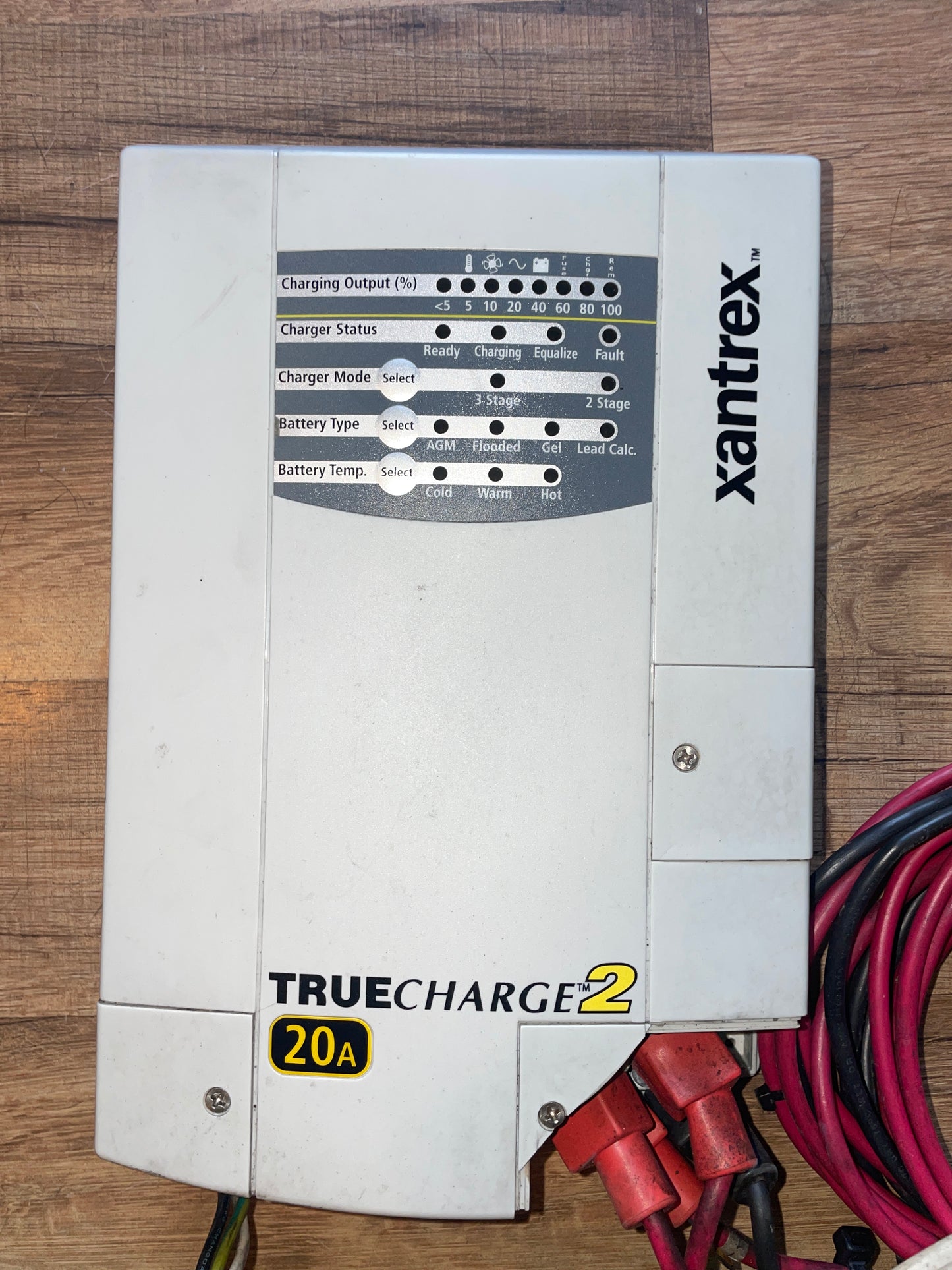 Xantrex TrueCharge2 20A MODEL TC2012