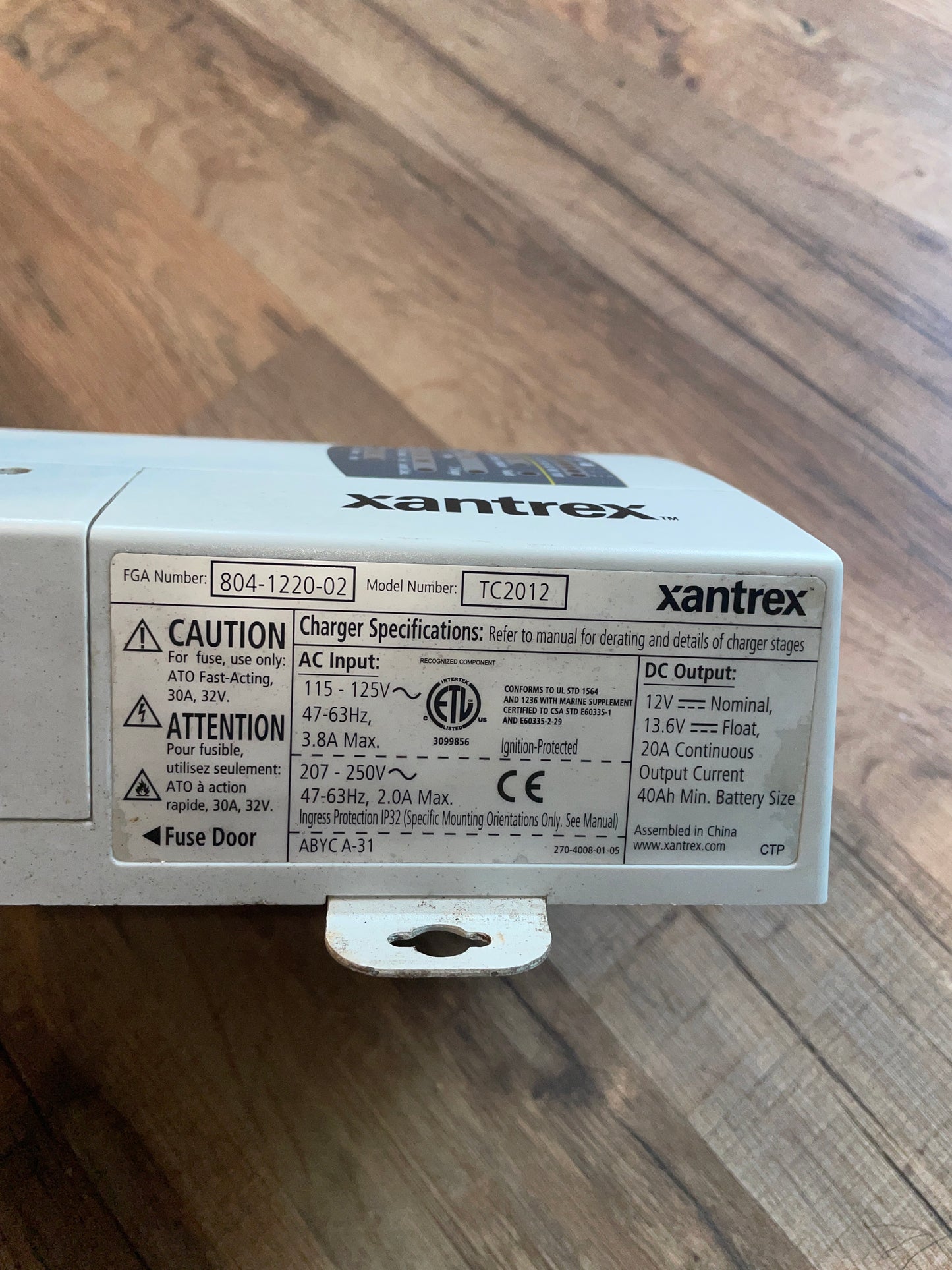 Xantrex TrueCharge2 20A MODEL TC2012