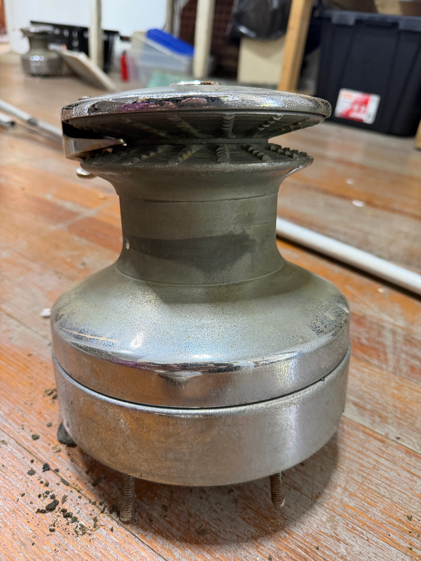 Barlow 28 Self Tailing Two Speed Winch - Columbia 43