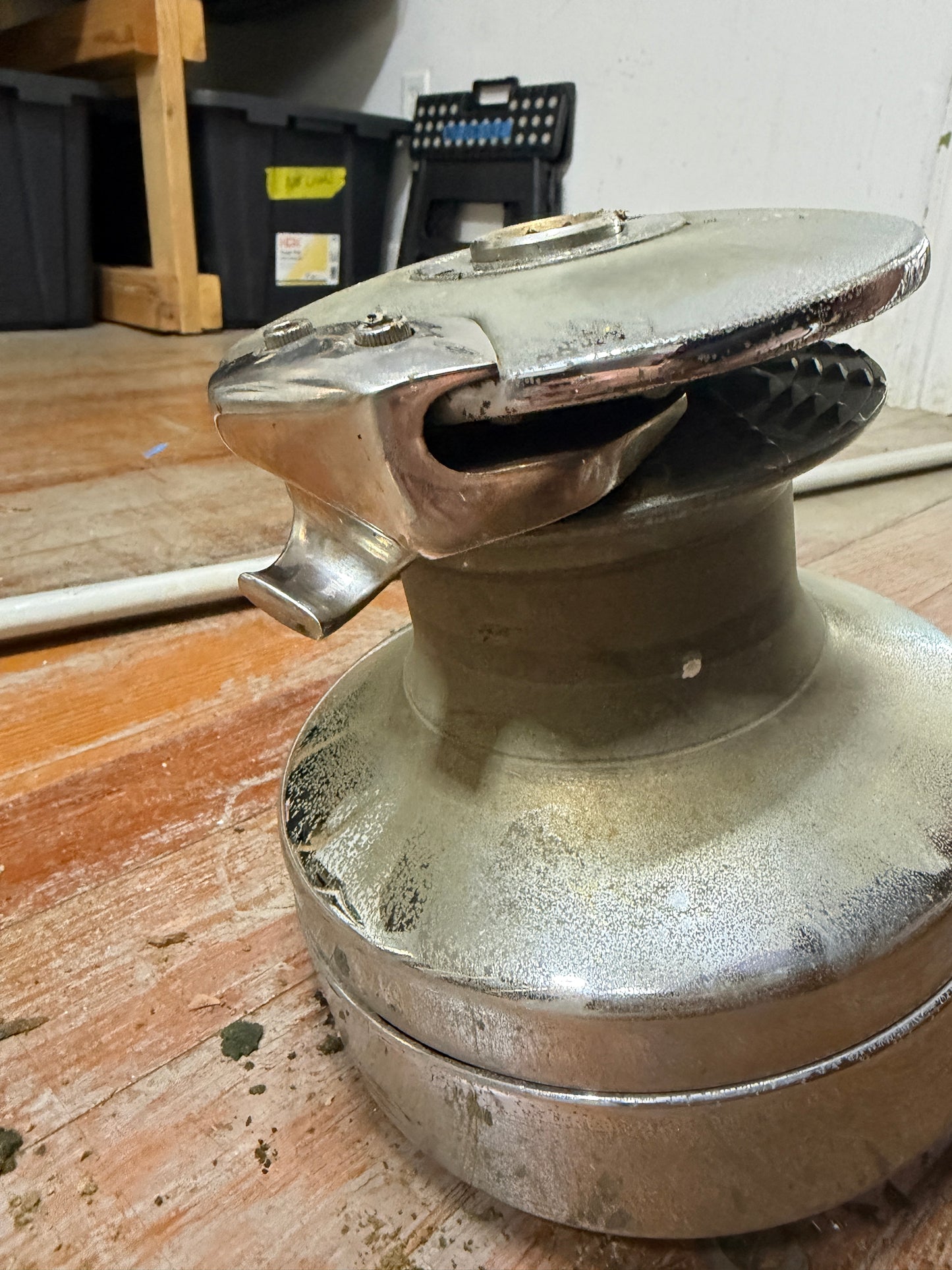 Barlow 28 Self Tailing Two Speed Winch - Columbia 43