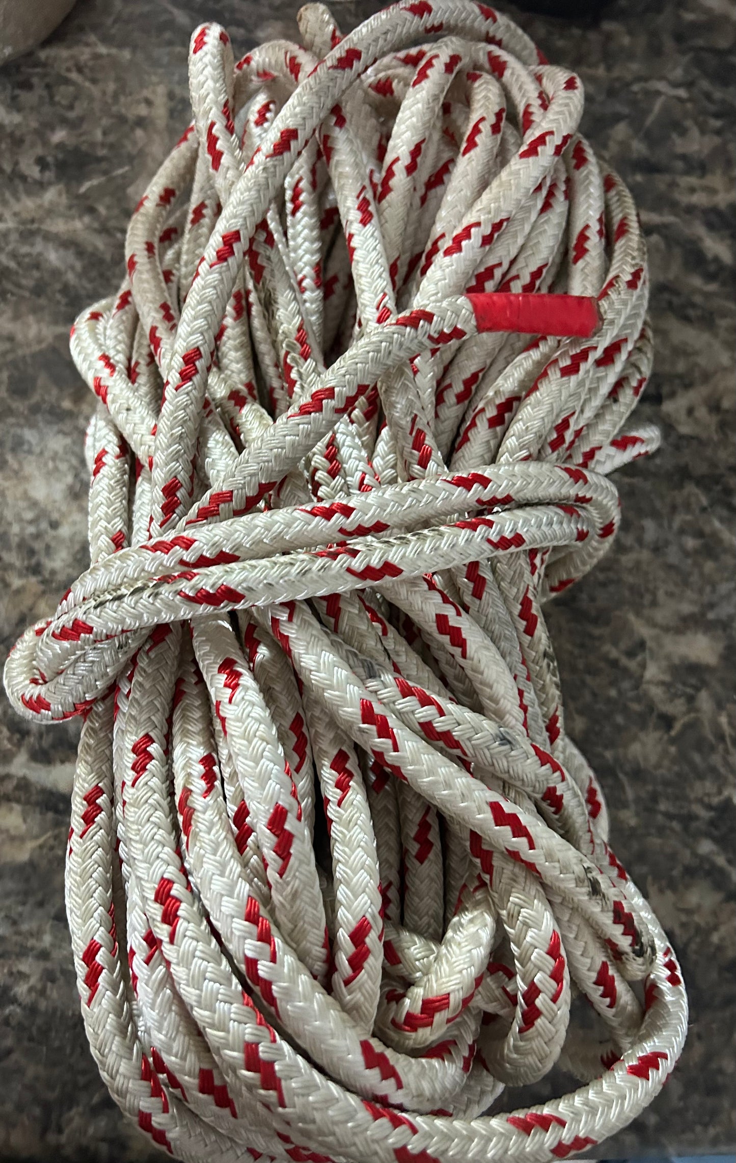 White and Red Halyard Line - 101’ 5” of 7/16”