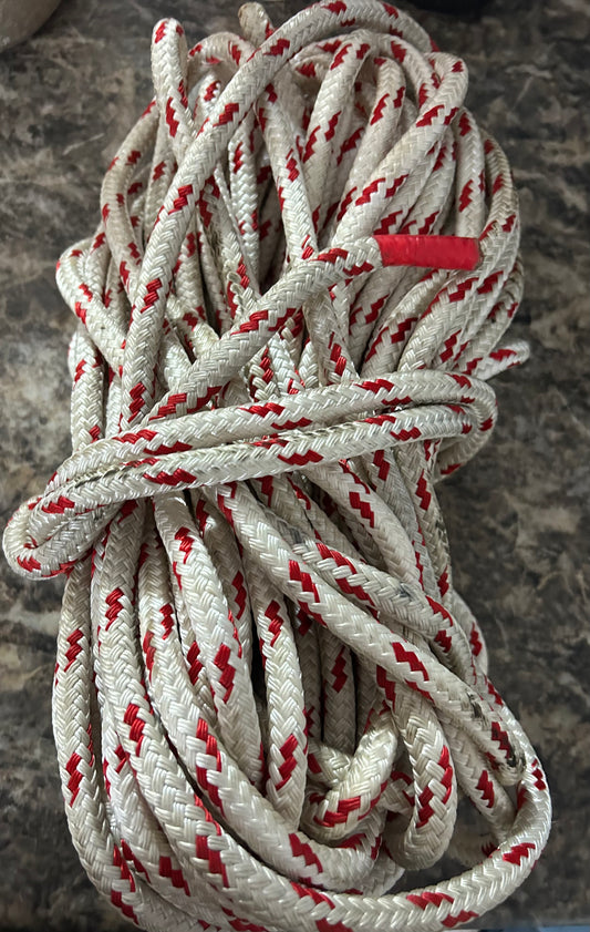 White and Red Halyard Line - 101’ 5” of 7/16”