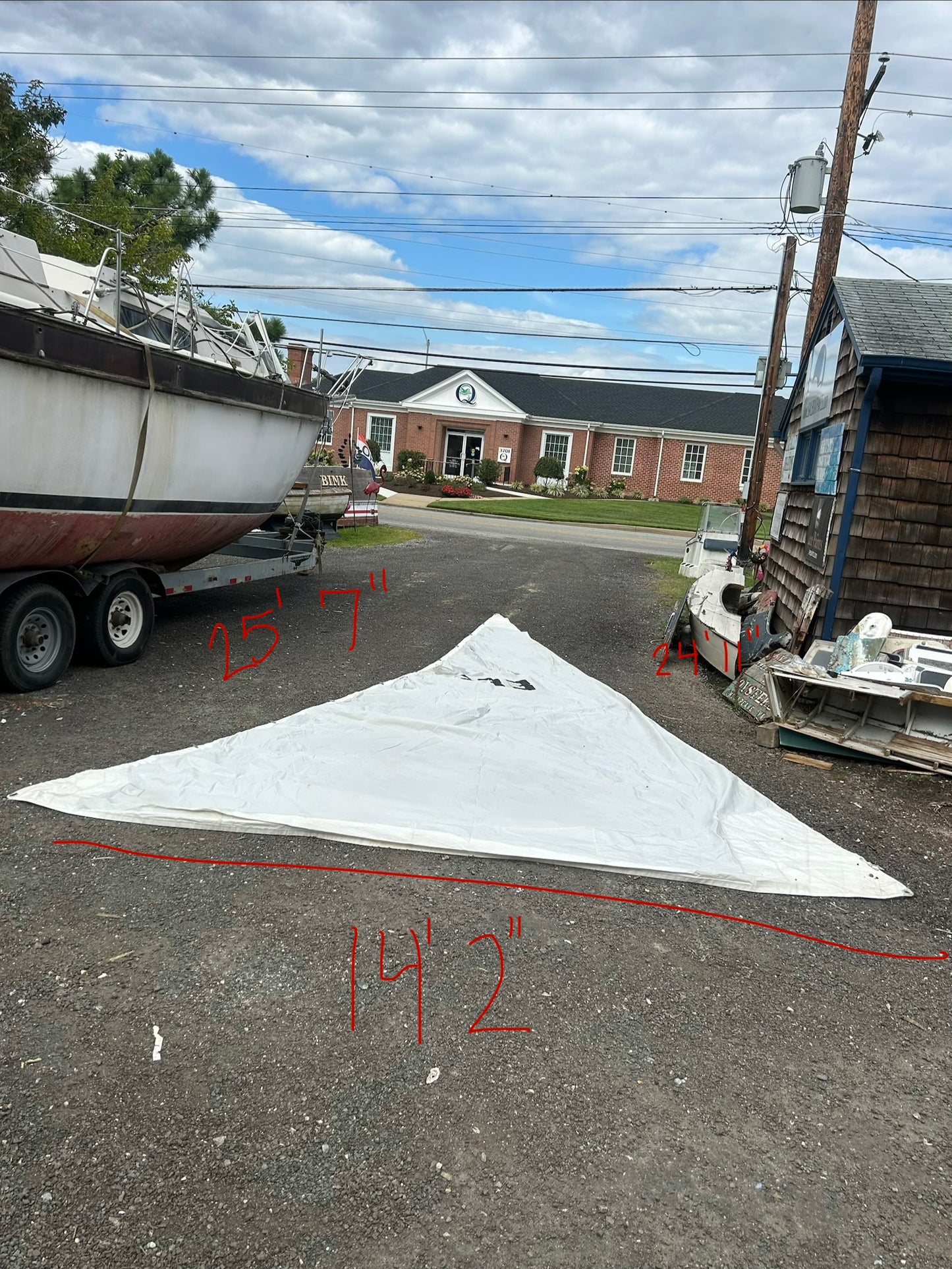 Cal 25 Headsail –Hank on 25’7” x 24’11” x 14’2”