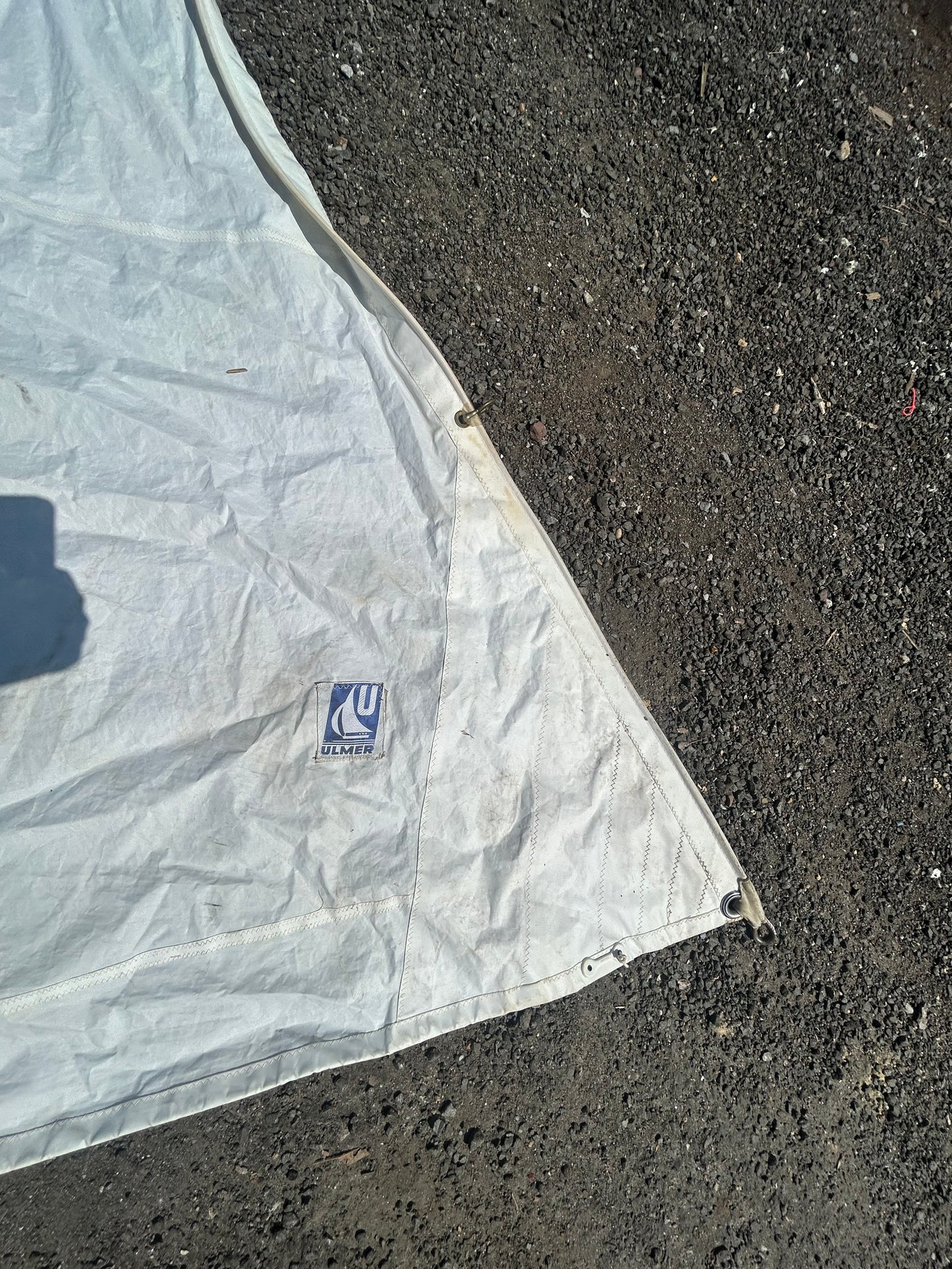 Ulmer Headsail – Hank on 34' 11" x 30' 8" x 13' 1" off a  Columbia 8.7