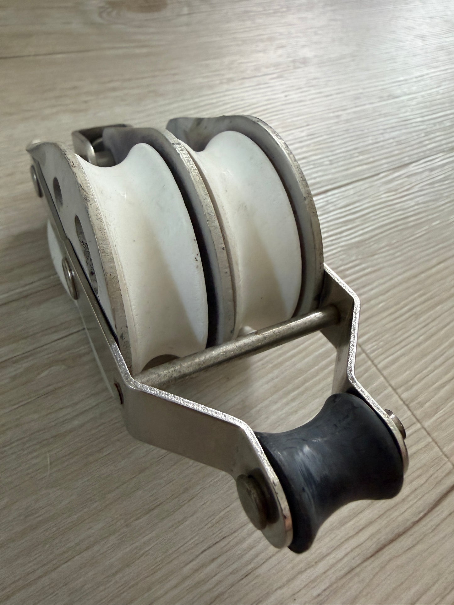 Fico 2 1/4" Double Sheave Swivel Block With Becket - 1/2" Line
