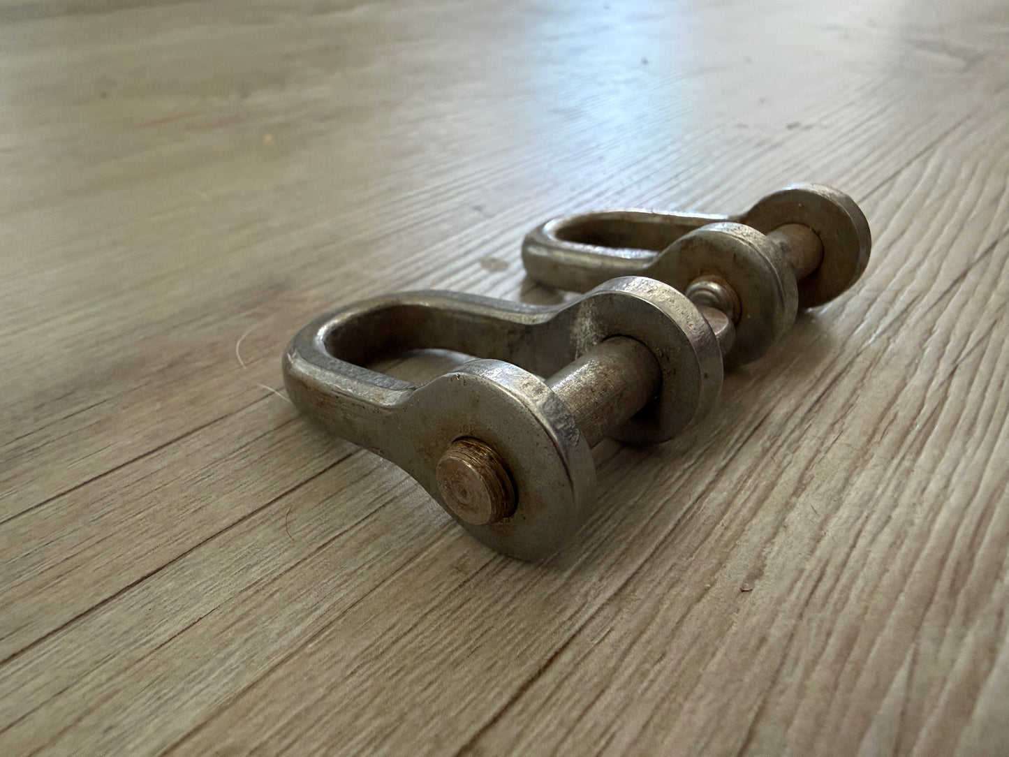 PAIR D Shackles - 5/16" Pin Diameter - 5/8" Width