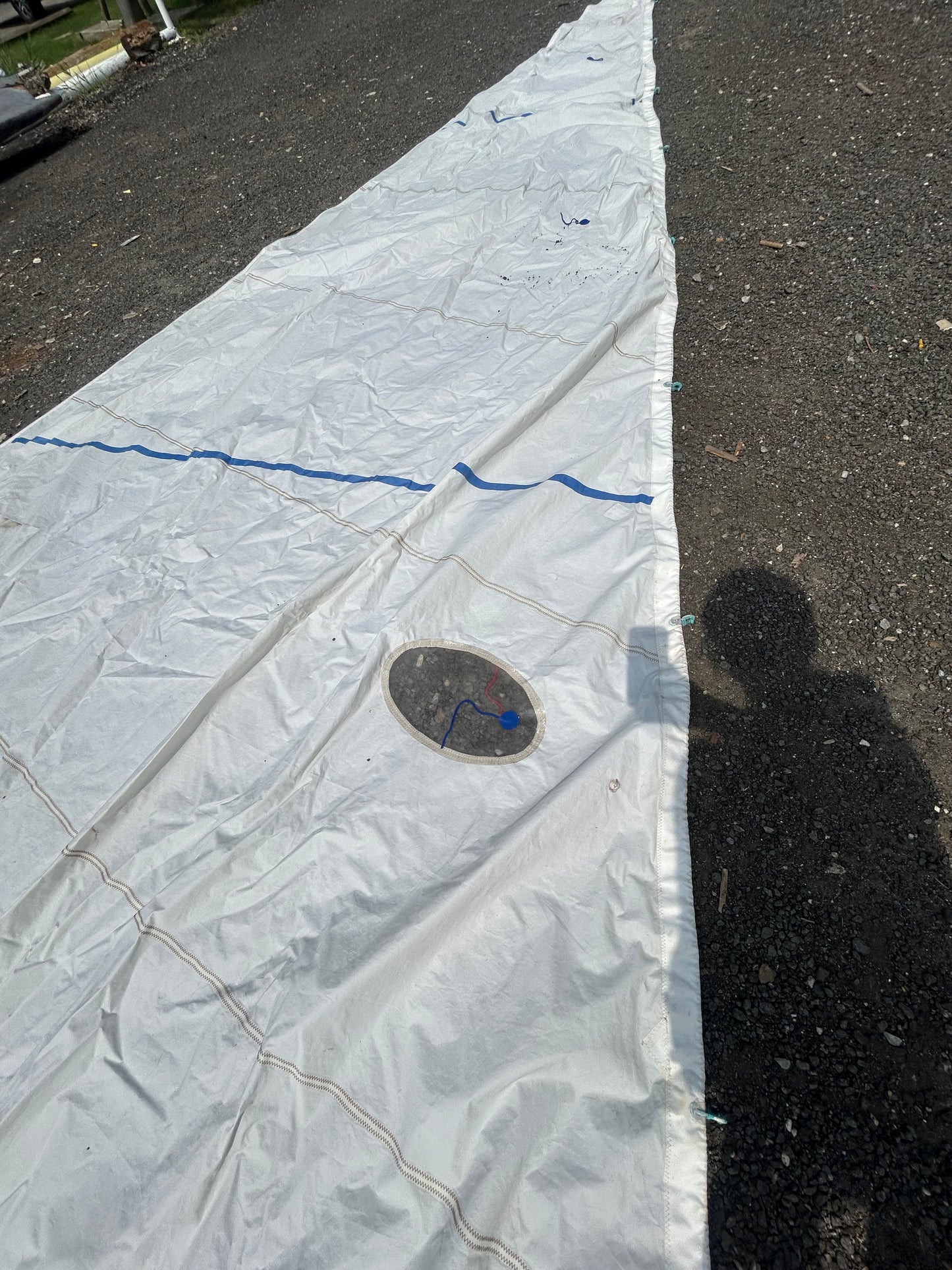 Hood Sail 25’1” x 26’1” x 17’8” – Used Hank-On Genoa/Jib Sail