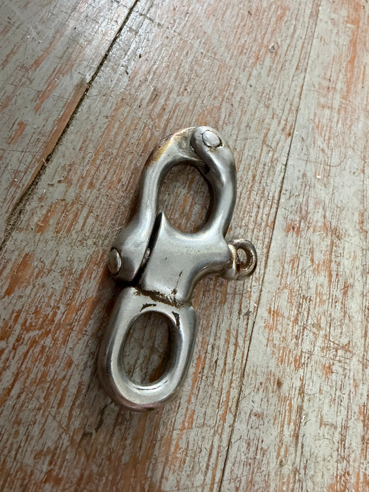 Stainless Steel (GIBB?) Fixed Bail Shackle - 1/2" x 11/16" Bail