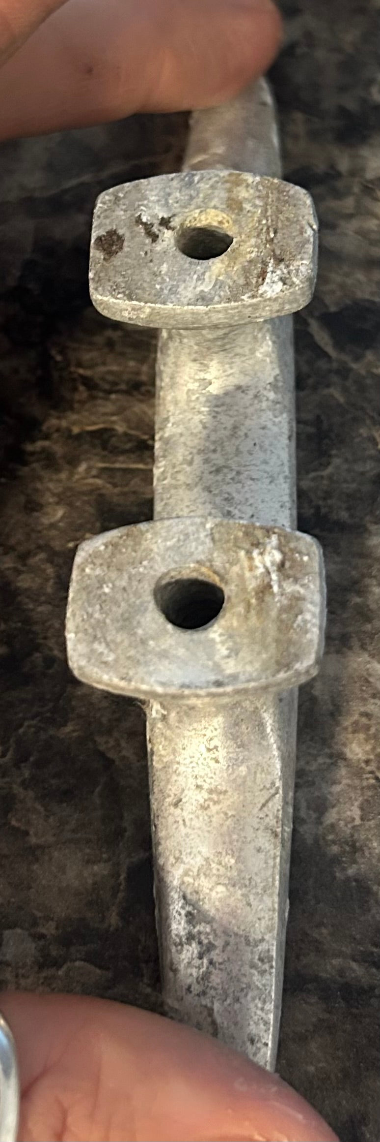 4 7/8” Aluminum Horn Cleat